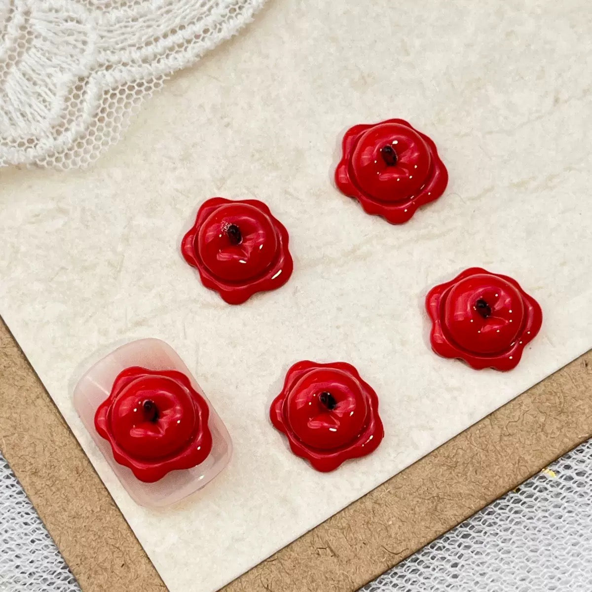FS19186-About 10mm Apple Resin Nail Charms Zoe DIY Wholesale