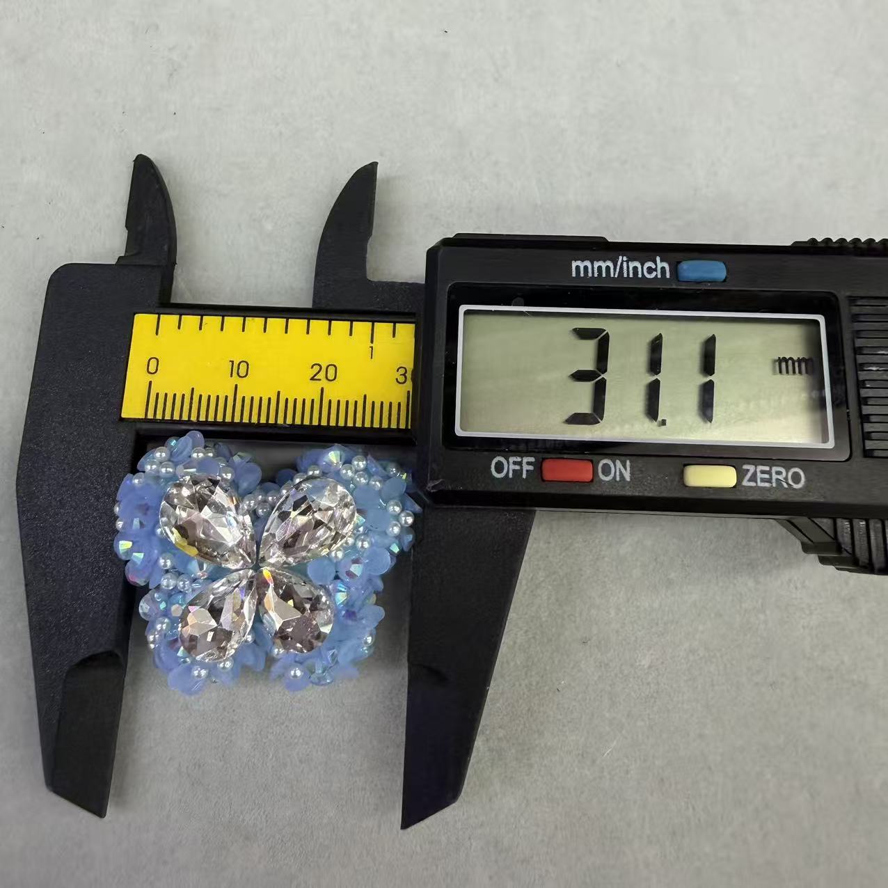 FS19204-About 31*25mm Fancy Butterfly Beads Zoe DIY Wholesale