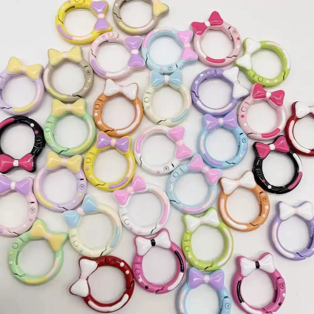 FS2103-23.8mm×26.8mm Hand Painted Metal Key Ring Zoe's DIY Shop