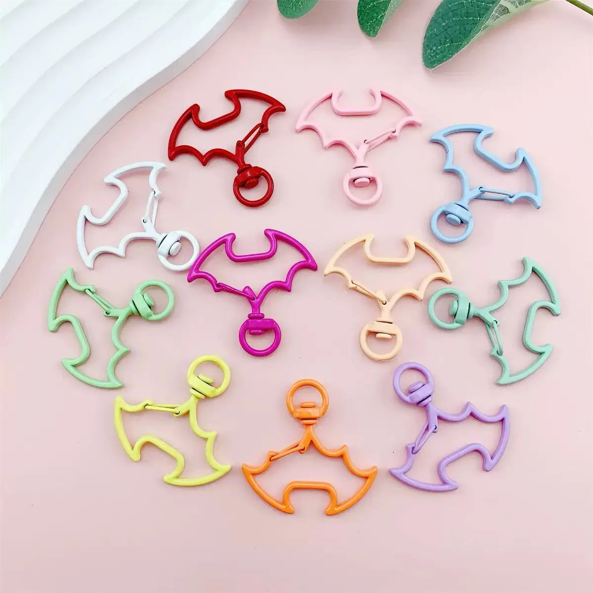FS2112-3.9cm*4.1cm Random Mixed Color Bat Wing Key Ring For Making Keychain Zoe's DIY Shop