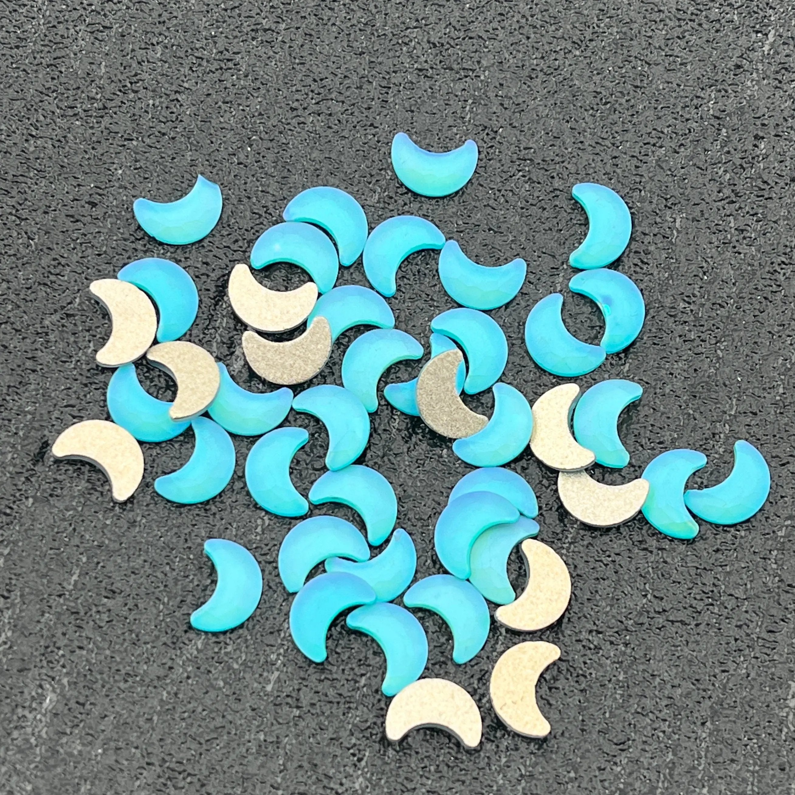 FS2231- 100PCS 7MM Moon Nail Charms For Making Fancy Beads Or Fancy Beadable Pens Zoe's DIY Shop