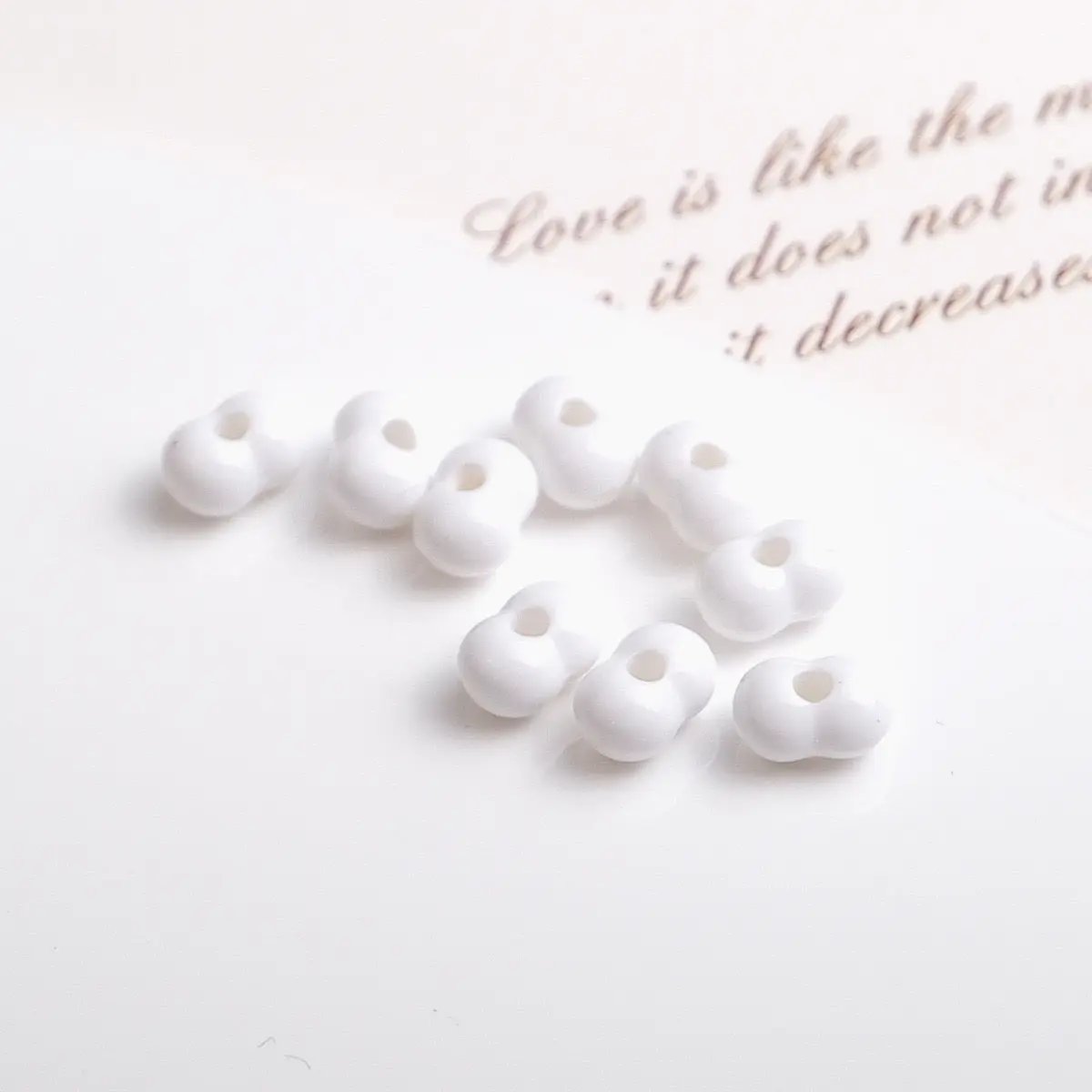 FS2379-5*8mm Solid Color Peanut Acrylic Beads For Making Keychain Zoe's DIY Shop