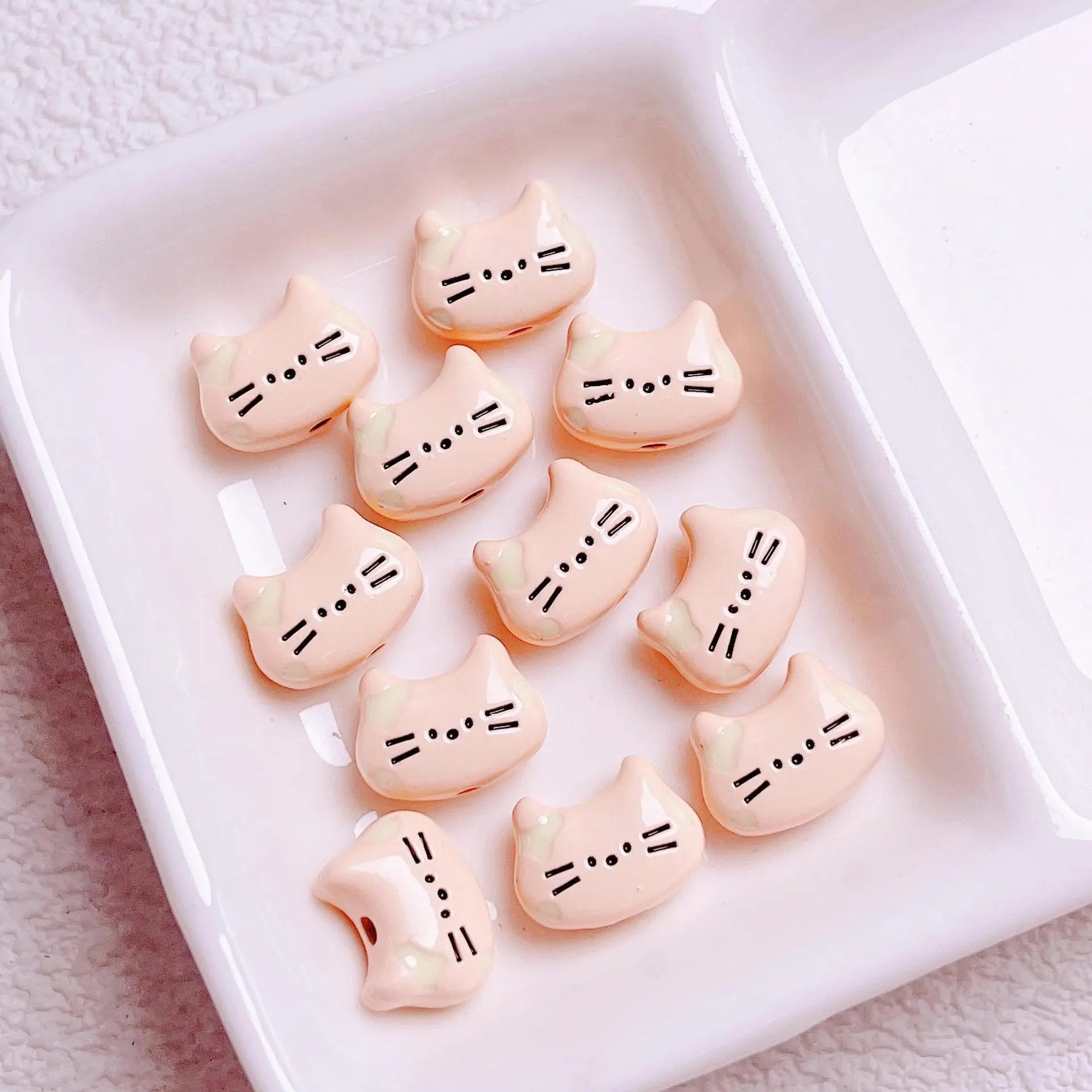 FS2512-12MM Random Mixed Color Cute Cat Head Metal Beads For Making Keychain Zoe's DIY Shop