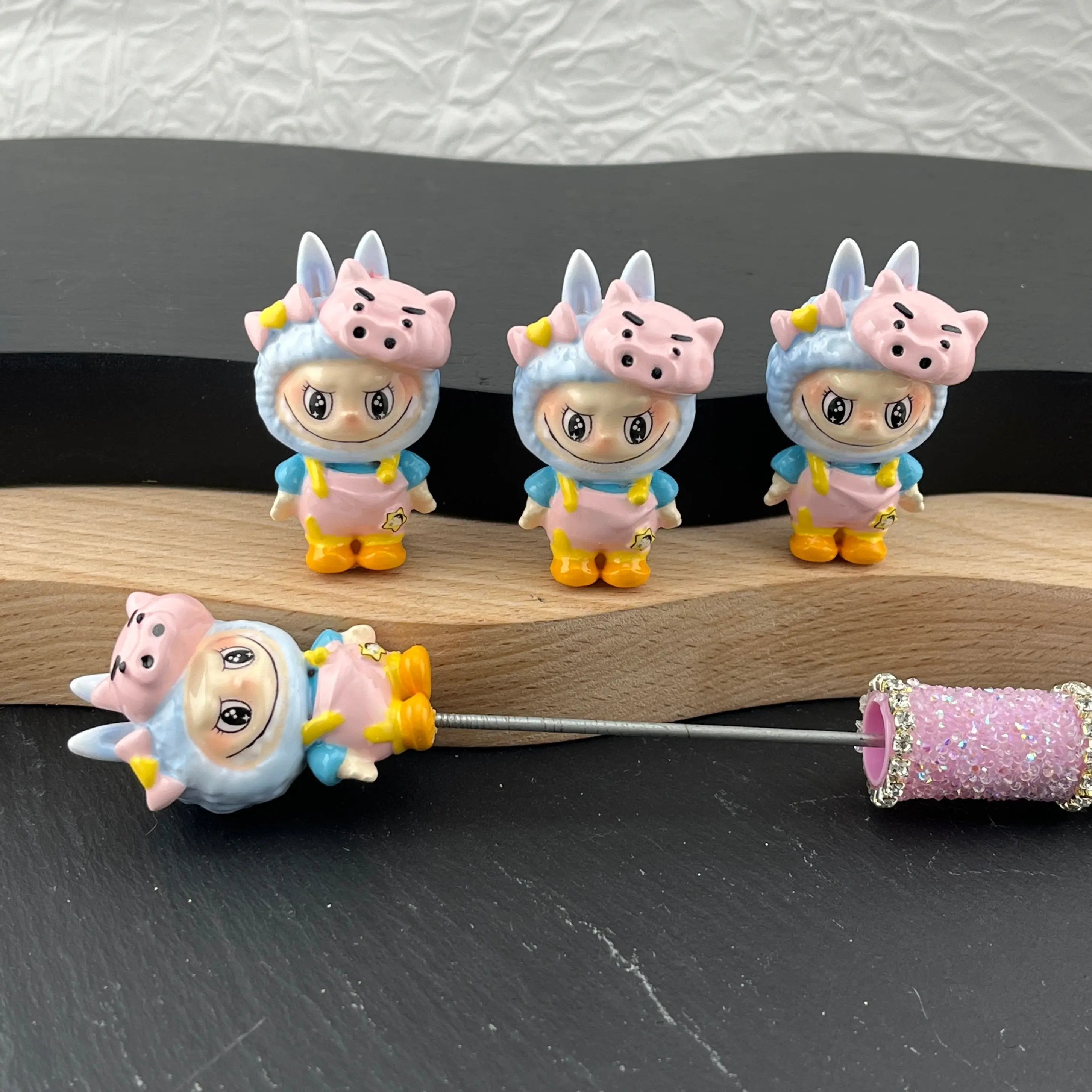 FS2643-1PCS Cute Labubu Painted Doll Pen Topper (With Half Hole) Zoe's DIY Shop