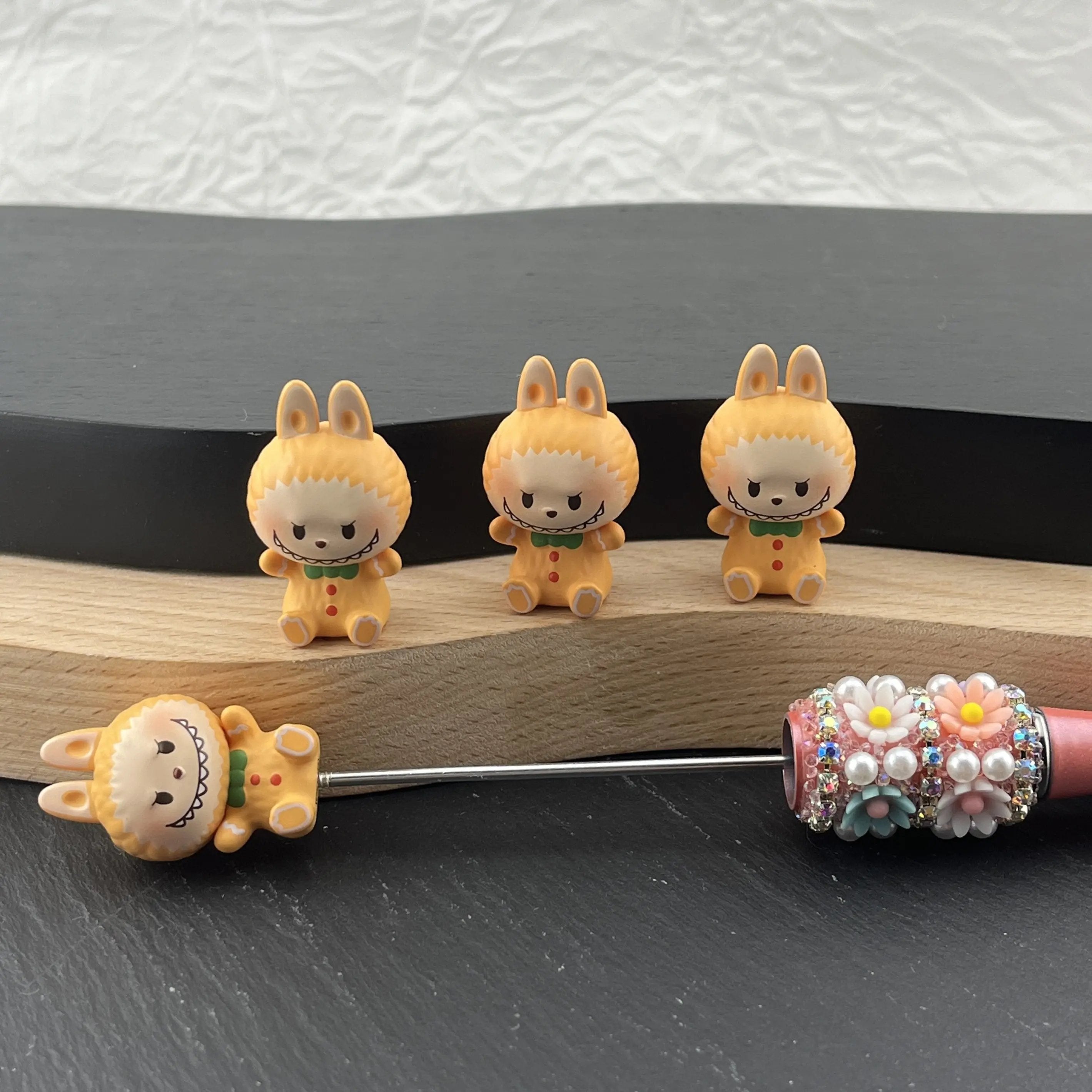 FS2652-1PCS Cute Labubu Doll Zoe's DIY Shop