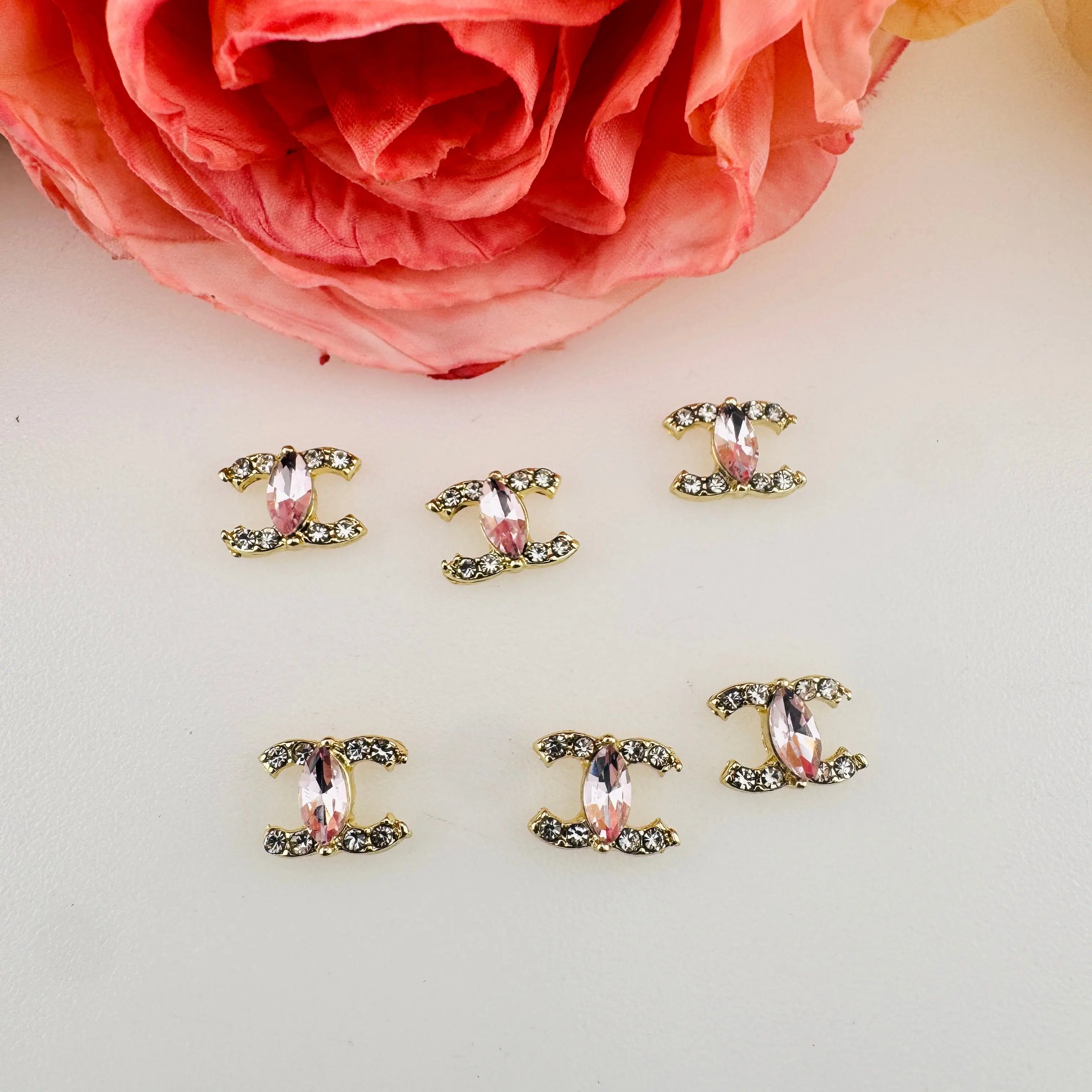 FS2787-About 10mm C Crystal Metal Nail Charms Zoe DIY Wholesale