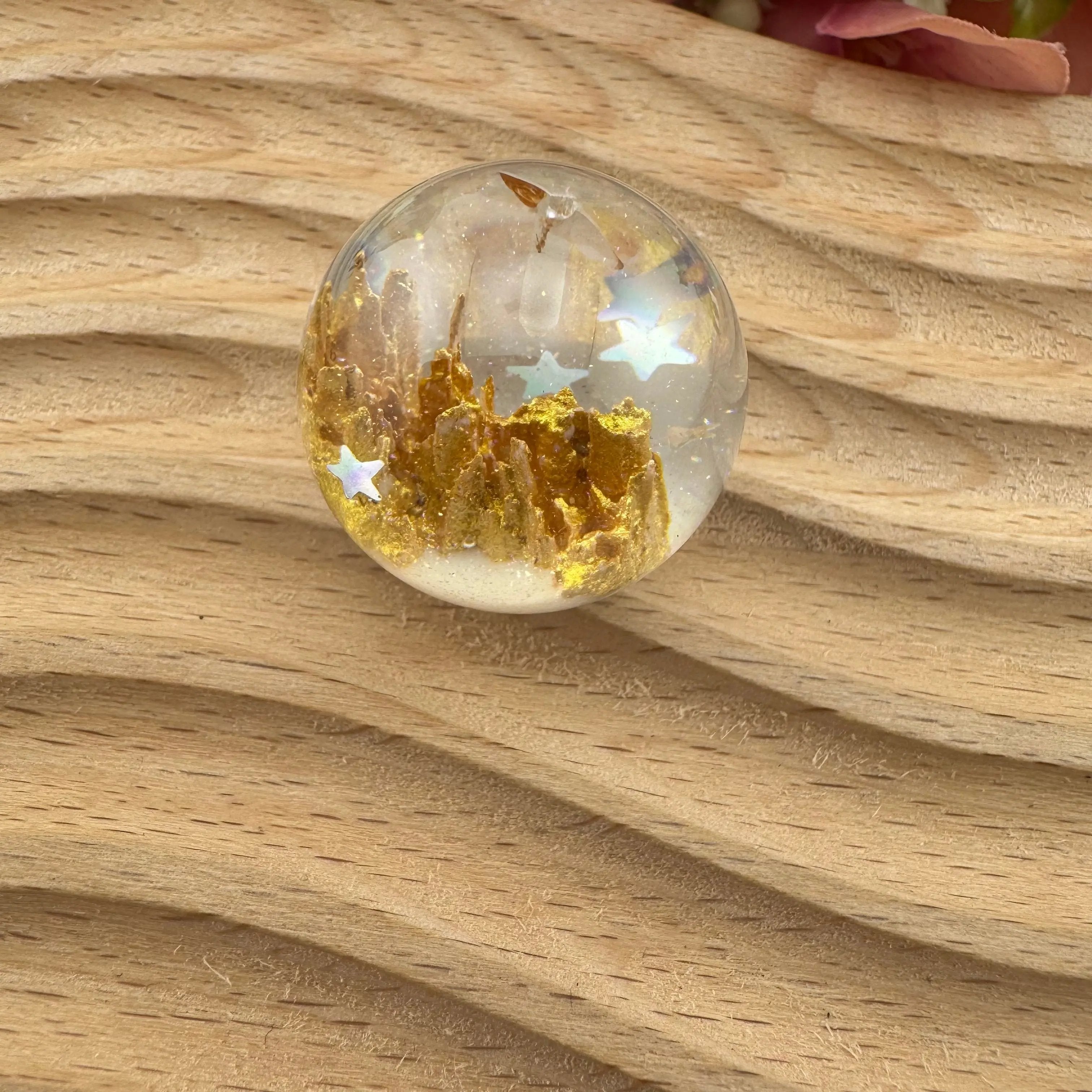 FS3521- Random Mixed Color 25mm Solize UV Resin Beads (Half Hole For Making Charms) Zoe's DIY Shop