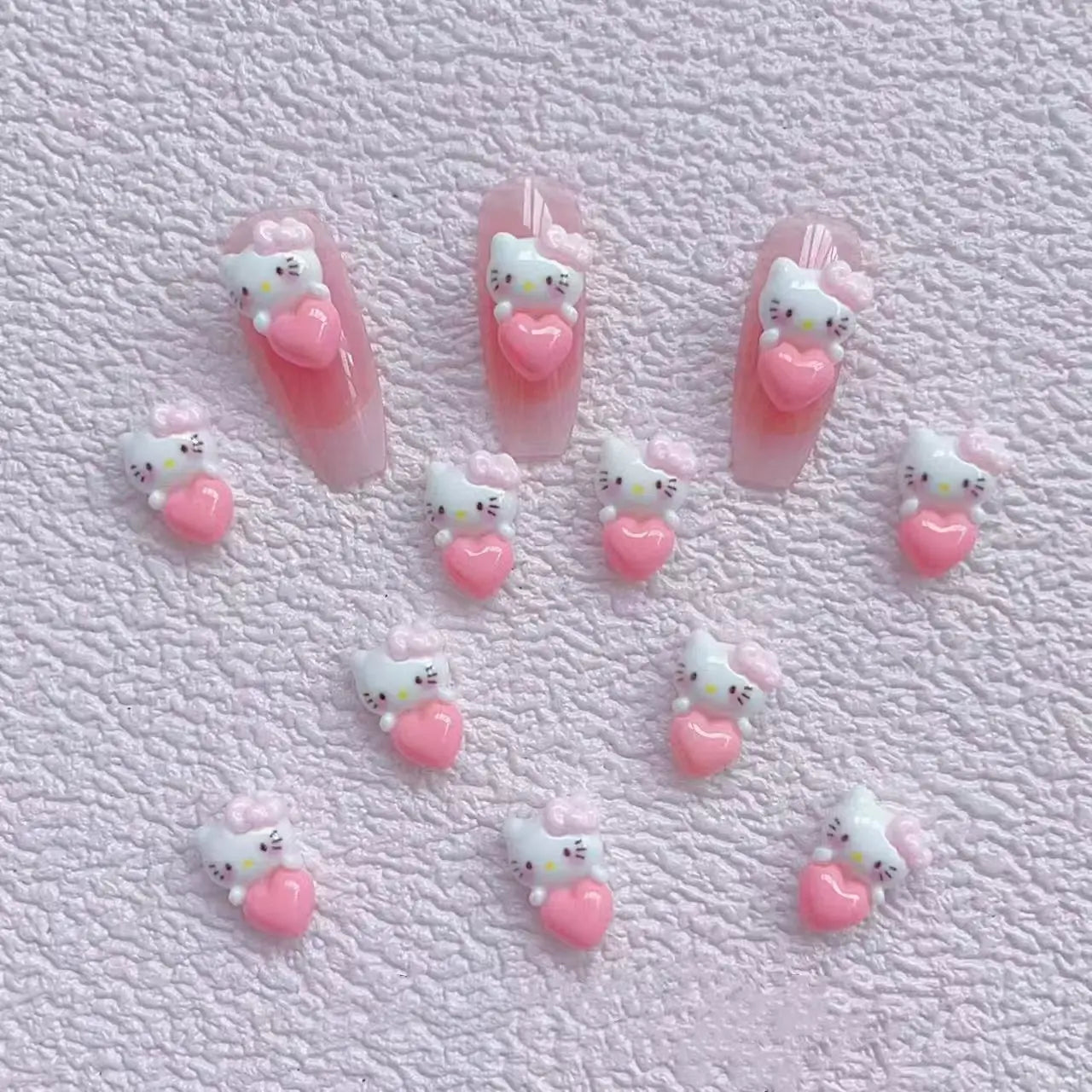 FS4102- 9*14Mm Hk With Heart Charms Kitty Holding Heart Patches For DIY Project Zoe's DIY Shop