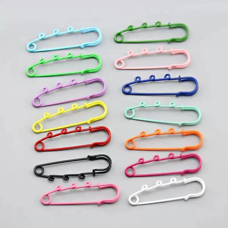 FS4487- 5cm Random Mixed Color Clothes Pin With 3 Hooks Zoe's DIY Shop