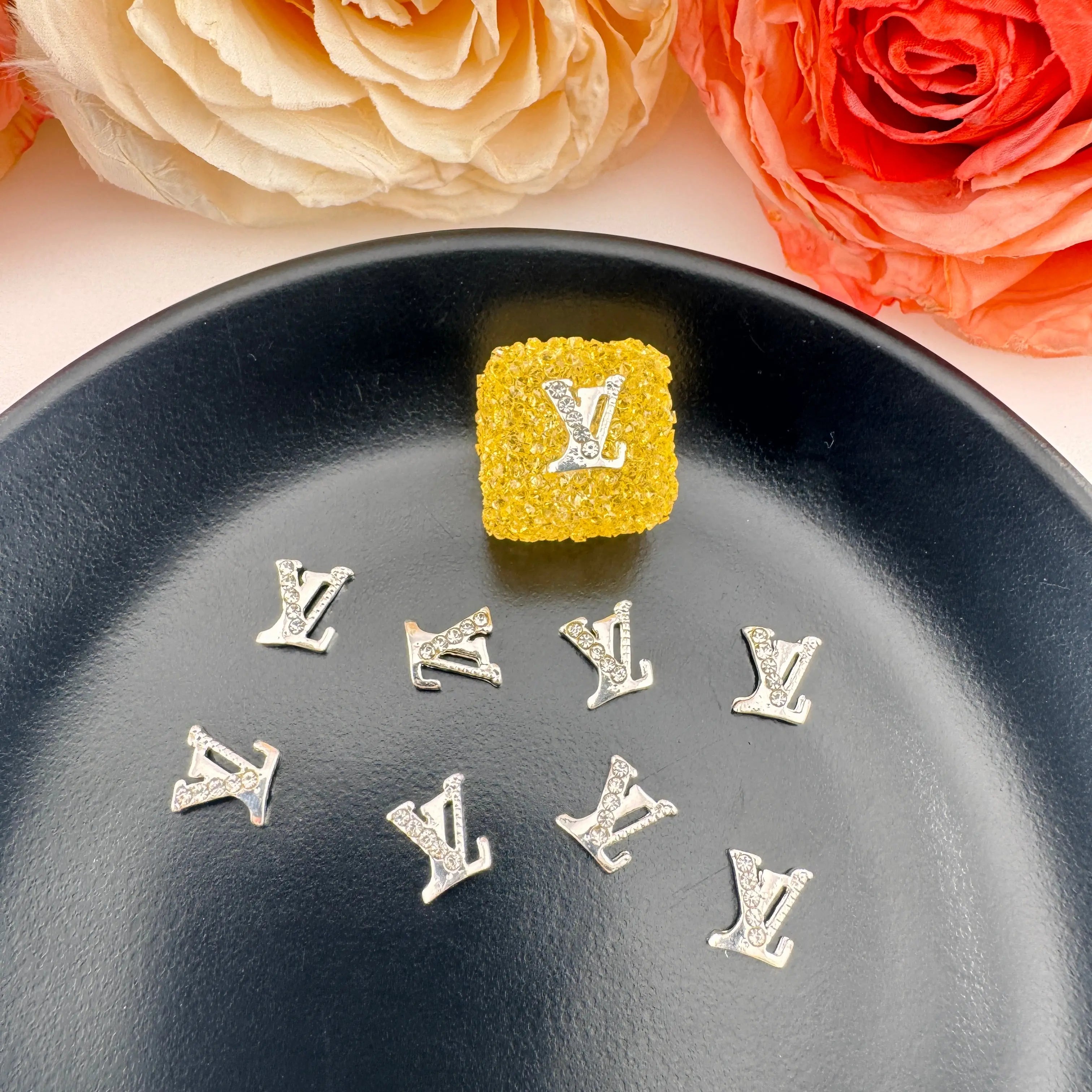 FS4597-About 6×7mm Metal Nail Charms As Pictures Shows Zoe DIY Wholesale