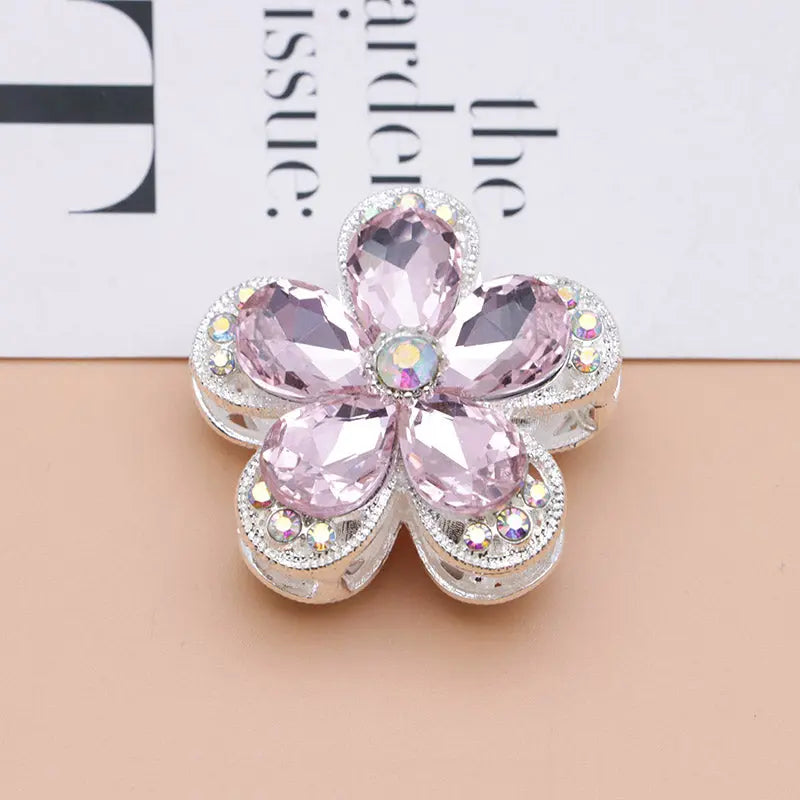 FS4833- 3.6×3.6 Cm Alloy Hollow-out Five-petal Alloy Beads That Can Pass A Pen For Keychain Jewelry Making Zoe's DIY Shop
