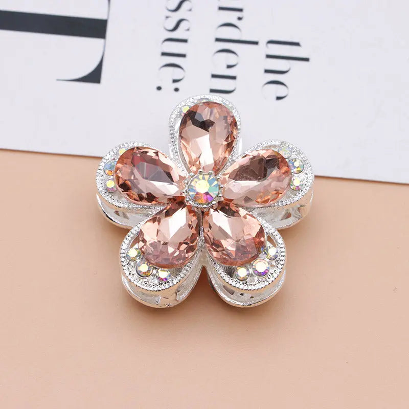 FS4833- 3.6×3.6 Cm Alloy Hollow-out Five-petal Alloy Beads That Can Pass A Pen For Keychain Jewelry Making Zoe's DIY Shop