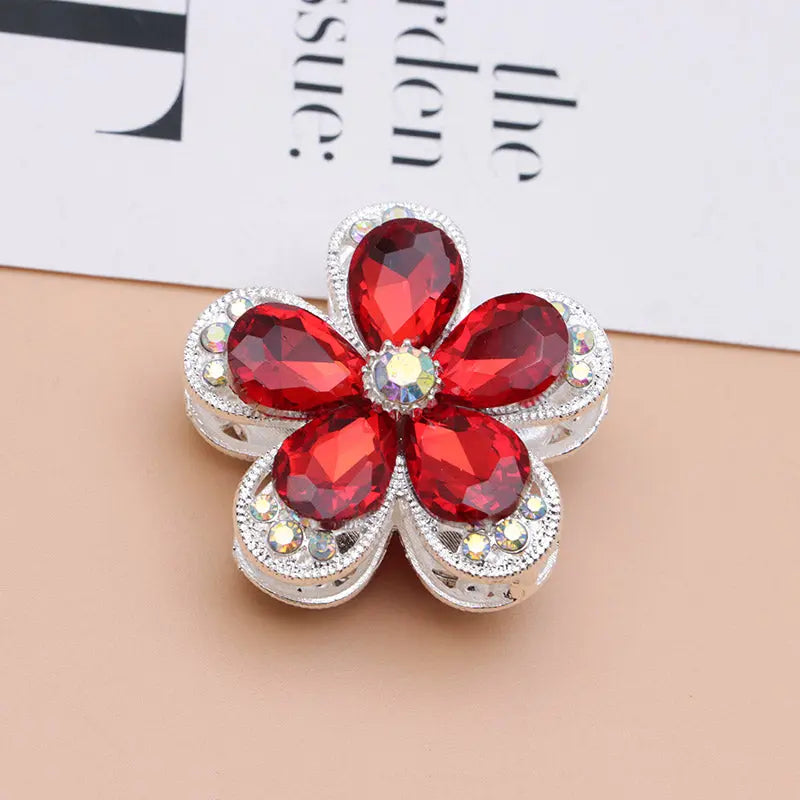 FS4833- 3.6×3.6 Cm Alloy Hollow-out Five-petal Alloy Beads That Can Pass A Pen For Keychain Jewelry Making Zoe's DIY Shop