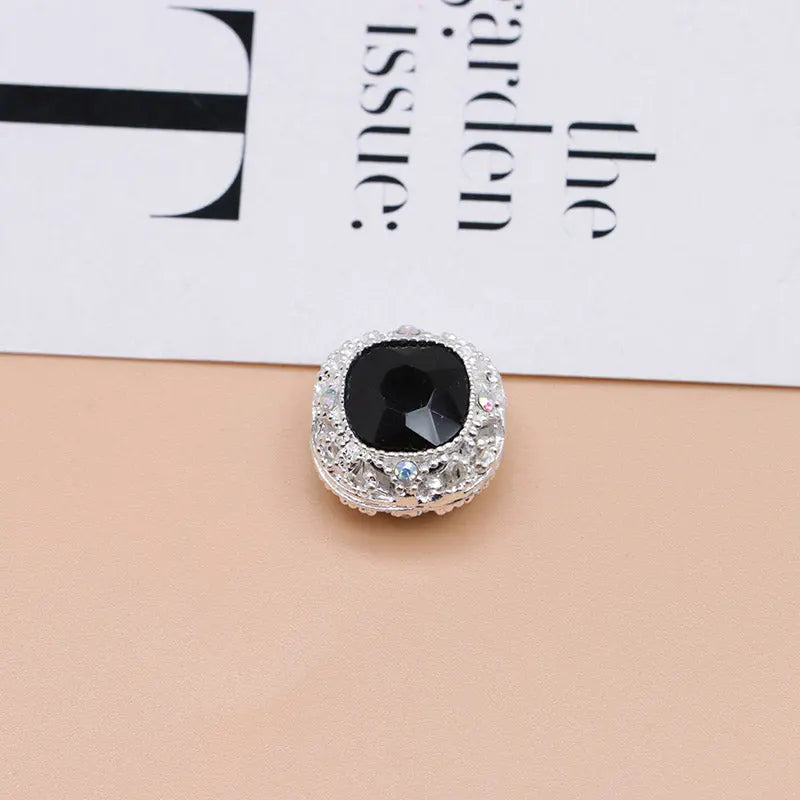 FS4846- 17mm×17mm Square Mocha Alloy Beads That Can Pass Through A Pen Zoe's DIY Shop