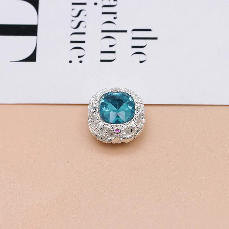 FS4846- 17mm×17mm Square Mocha Alloy Beads That Can Pass Through A Pen Zoe's DIY Shop