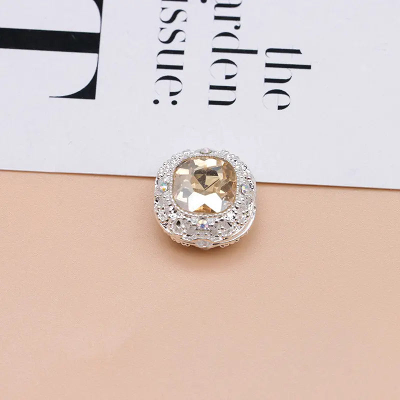 FS4846- 17mm×17mm Square Mocha Alloy Beads That Can Pass Through A Pen Zoe's DIY Shop