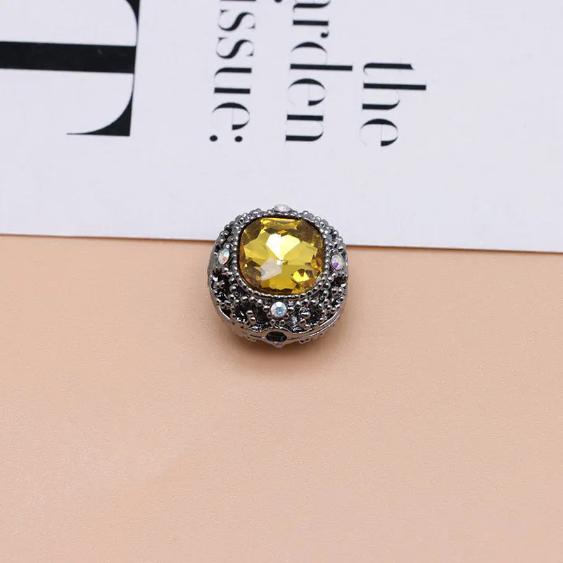 FS4846- 17mm×17mm Square Mocha Alloy Beads That Can Pass Through A Pen Zoe's DIY Shop