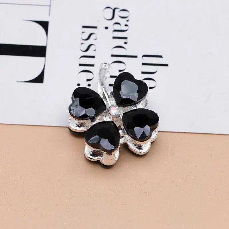 FS4848- Approximately 2.9×2.4×1.3 Cm Four - leaf Clover Alloy Beads Four - way Passable For Pen Zoe's DIY Shop