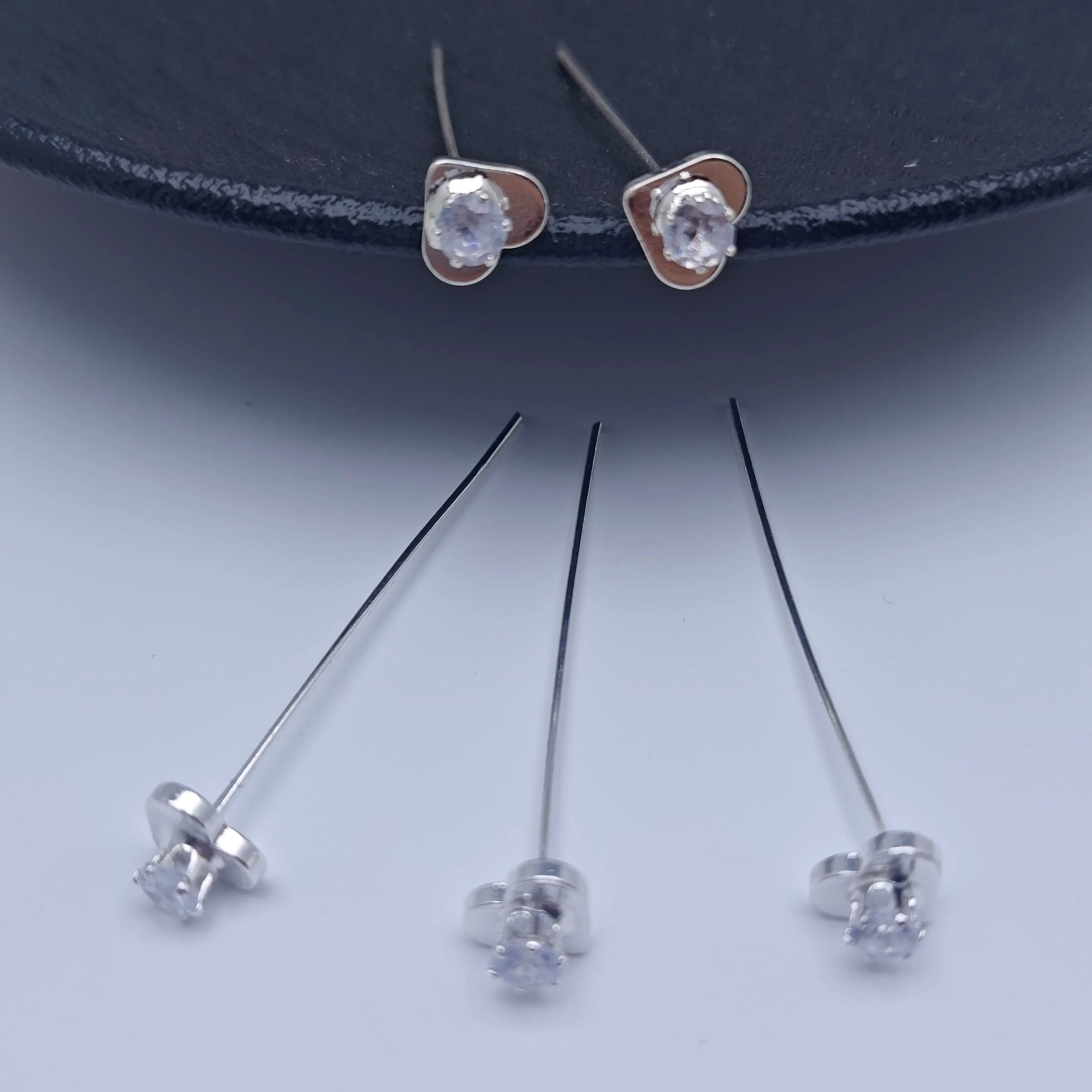 FS4916- 40mm Heart Pin With Zircon Diamonds Zoe's DIY Shop