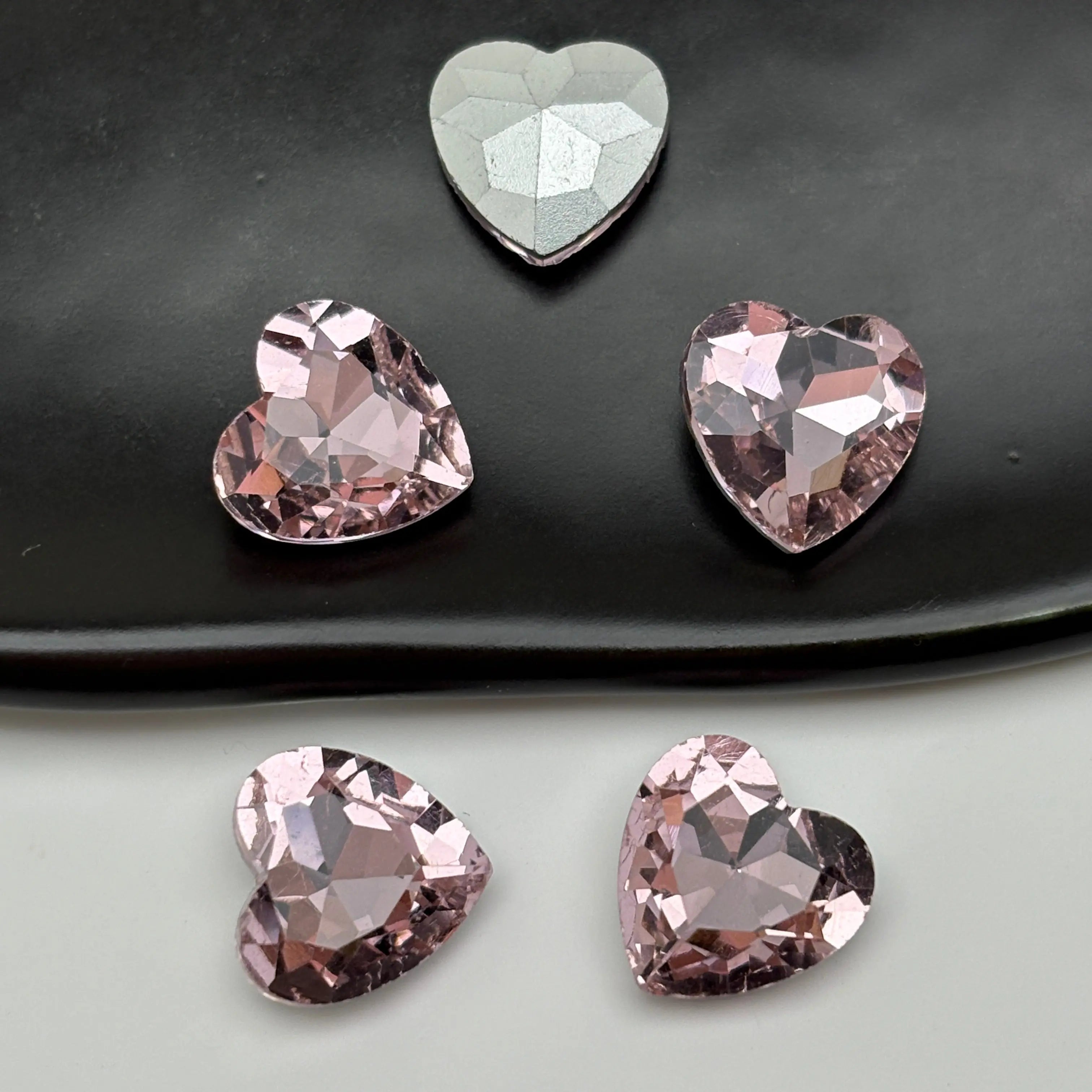 FS5401- 12mm Heart Crystal Diamonds Loving Heart With Pointed Bottom Diamonds For DIY Project Zoe's DIY Shop