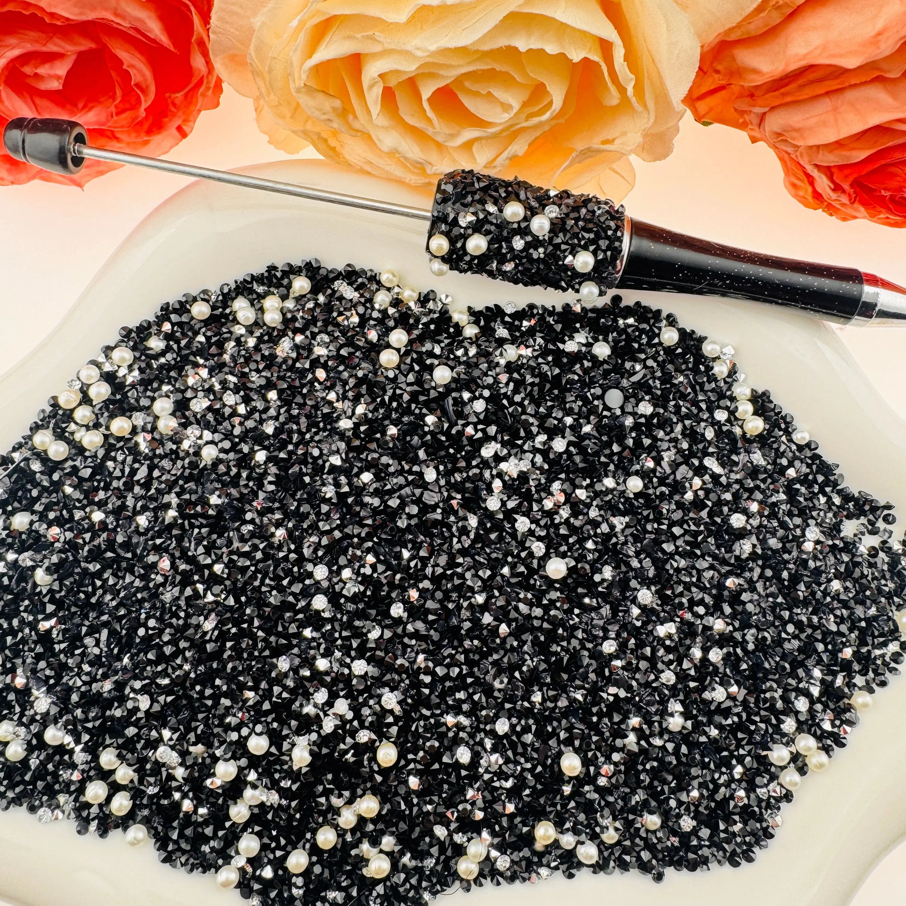 FS6512-Blandet 2MM sukkerdiamanter + 3MM og 4MM perler til slik, isterninger, gelé, fondantdekoration, sukkerpasta, sæbe, smykkefremstilling DIY