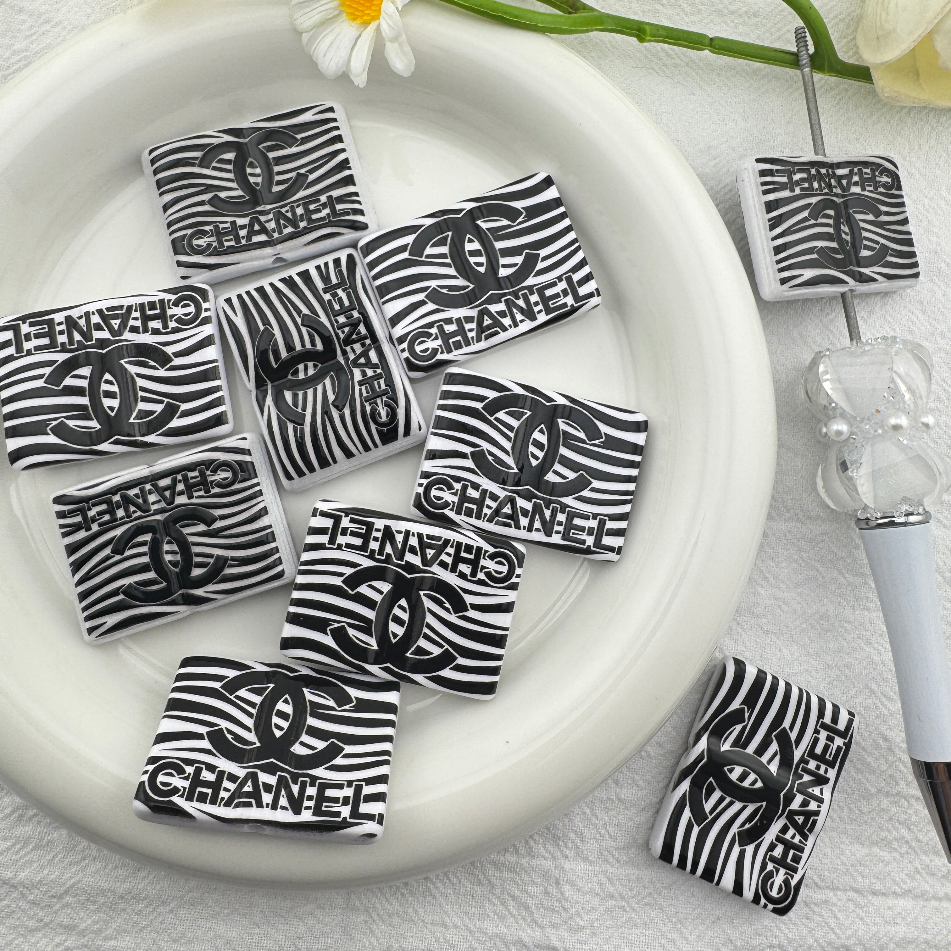 FS6714-25×34mm Book Shape Printed Acrylic Beads Zoe's DIY Shop