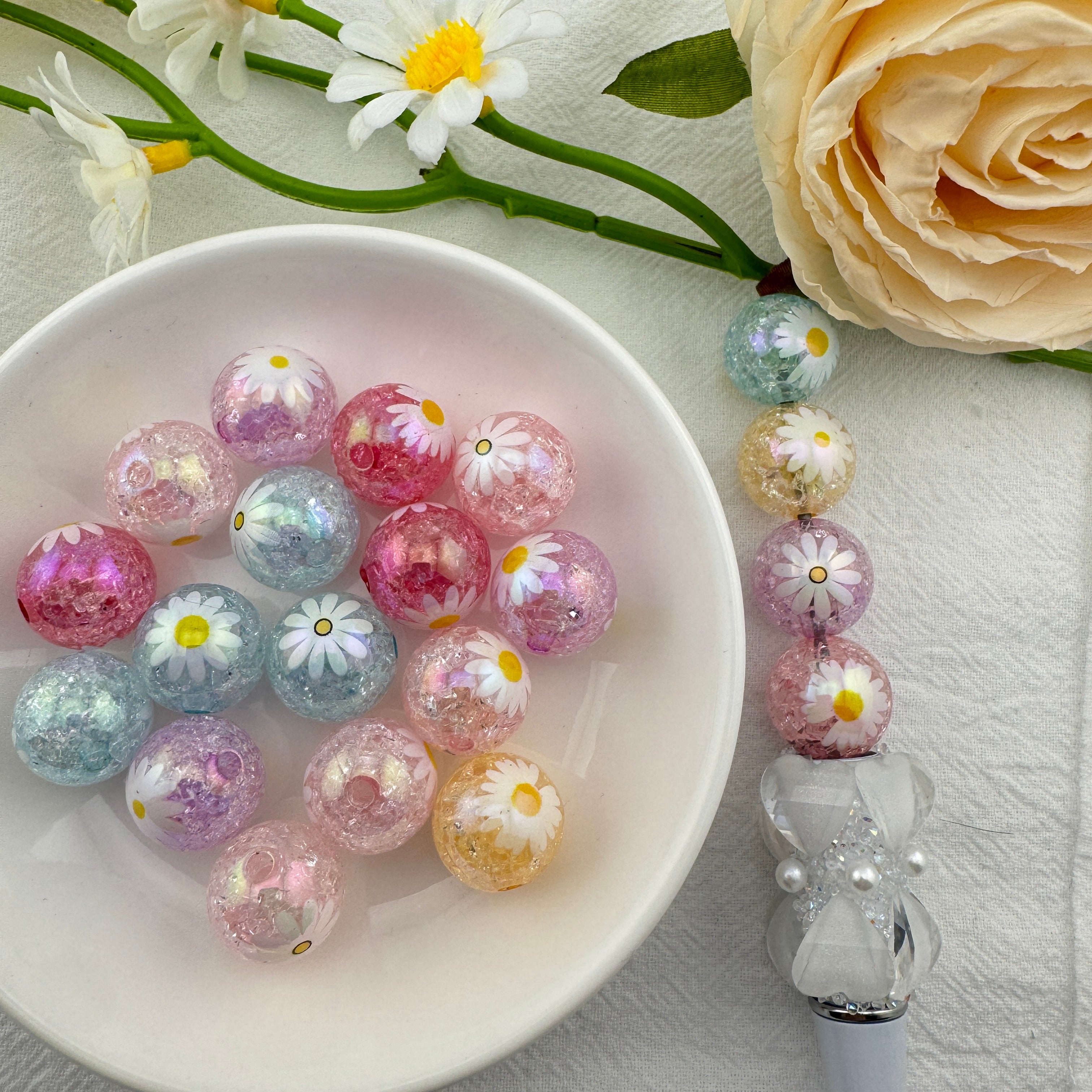 FS6697-16mm Cracked Daisy Flower Printed Acrylic Beads Zoe's DIY Shop