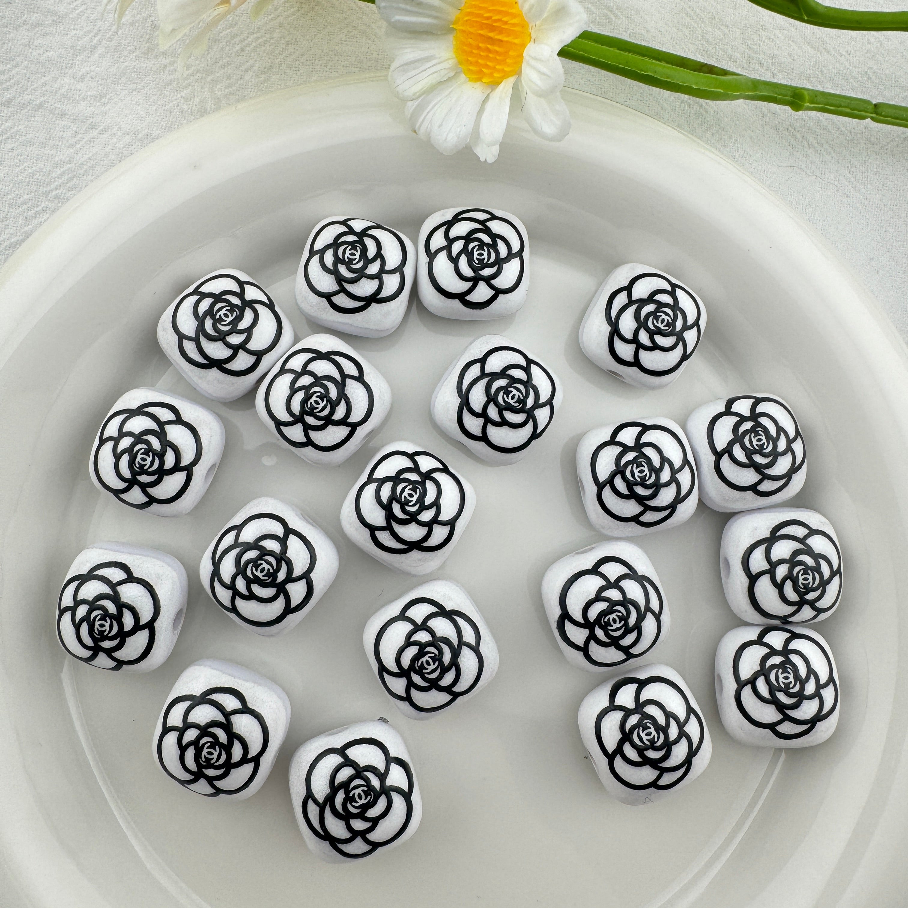 FS6706-15mm Camellia Printed Acrylic Beads Zoe's DIY Shop