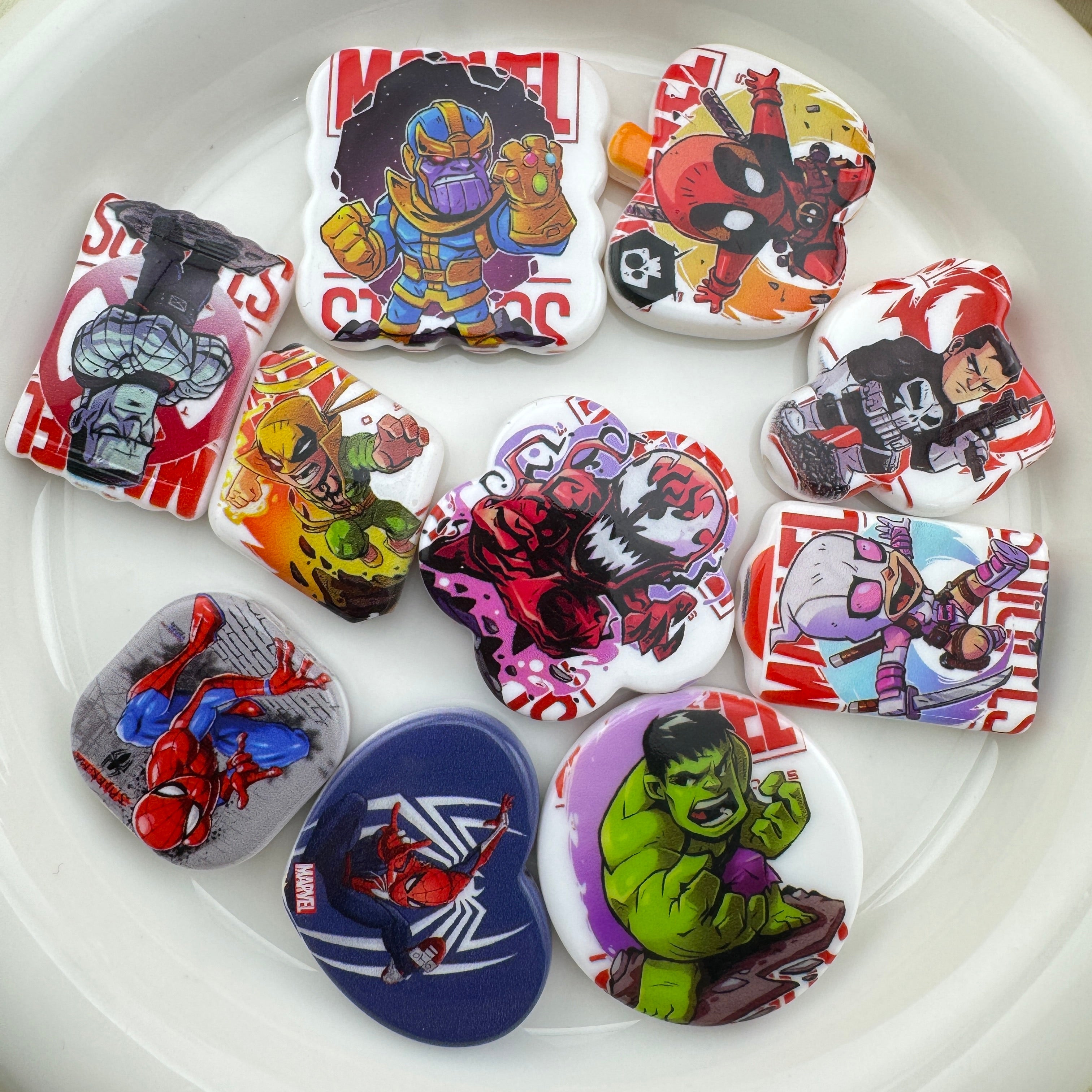 FS6747-Hero Character Printed Mixed Acrylic Beads Zoe's DIY Shop