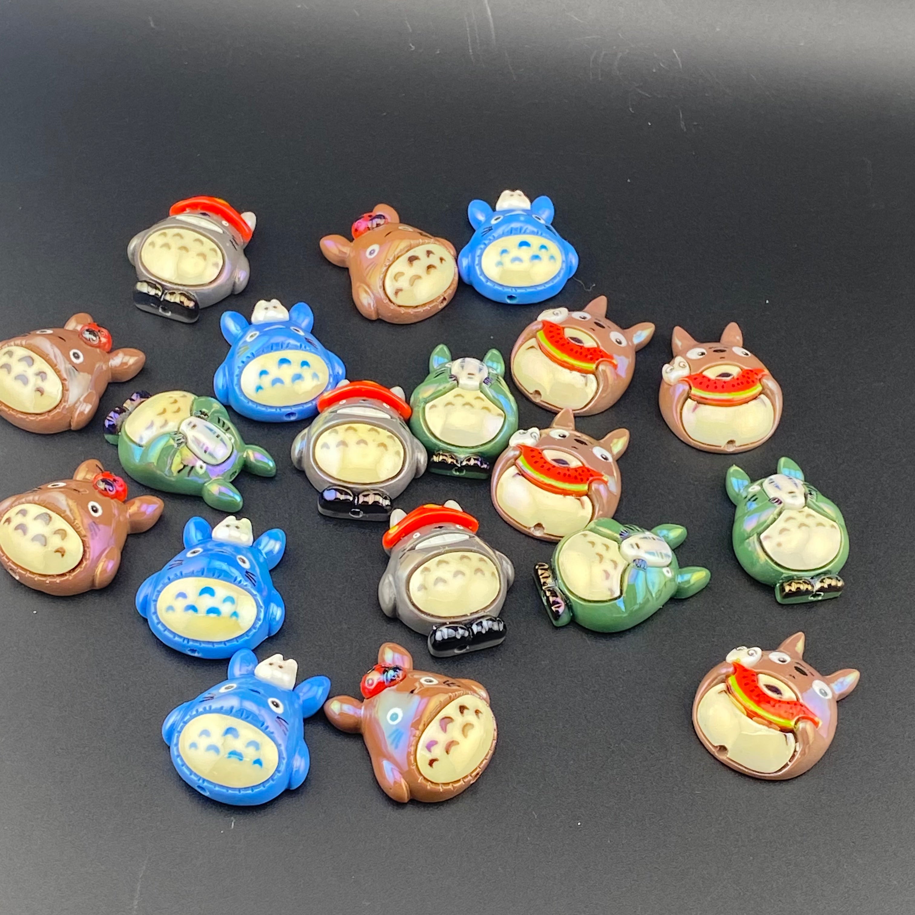 Mixed Color UV Shiny Totoro Resin Beads Fit For Beadable Pens