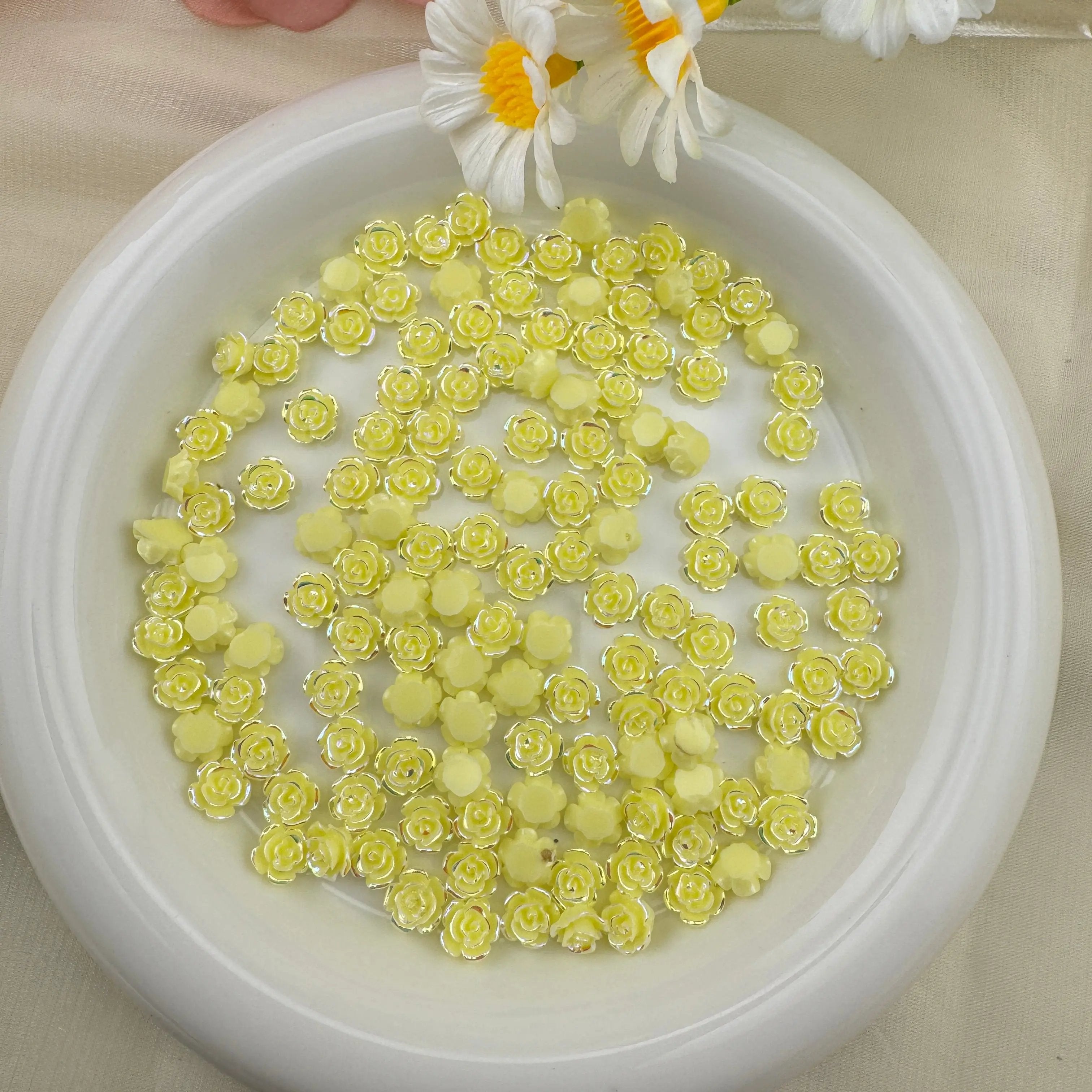 FS5763-8mm UV Luminous Rose Flower Nail Charms For Making Fancy Beads Or Fancy Beadable Pens Zoe DIY Wholesale