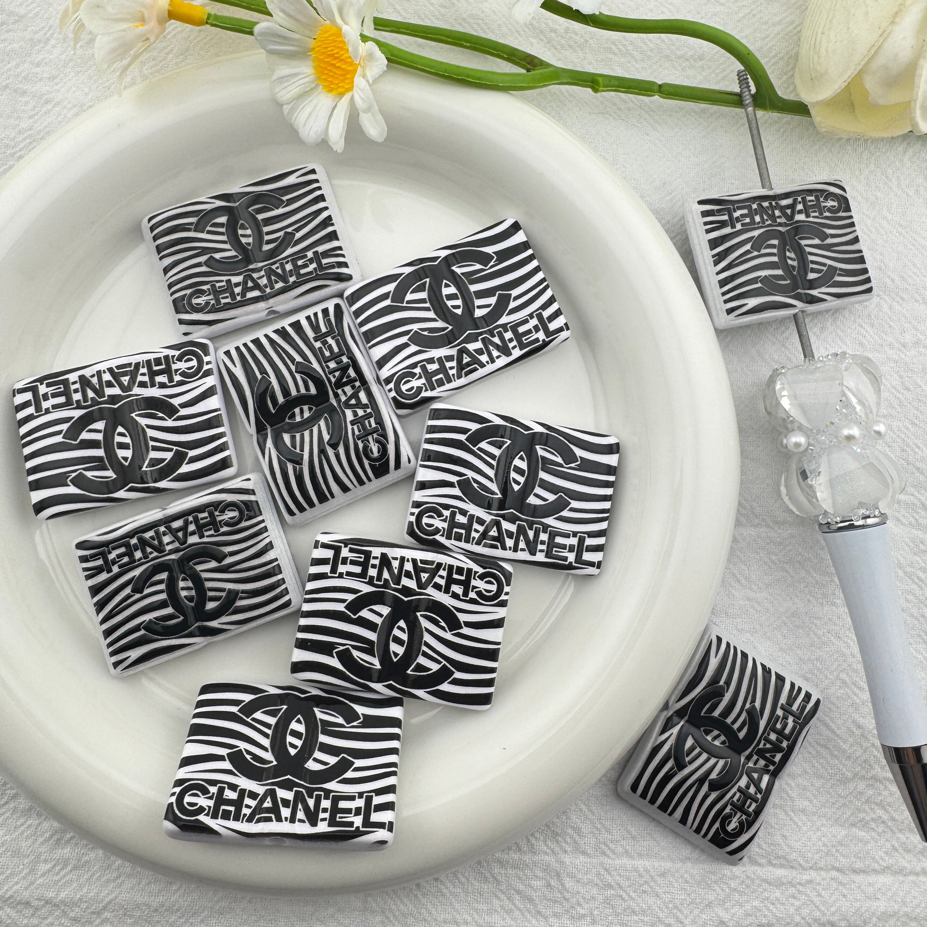 FS6714-25×34mm Book Shape Printed Acrylic Beads Zoe's DIY Shop