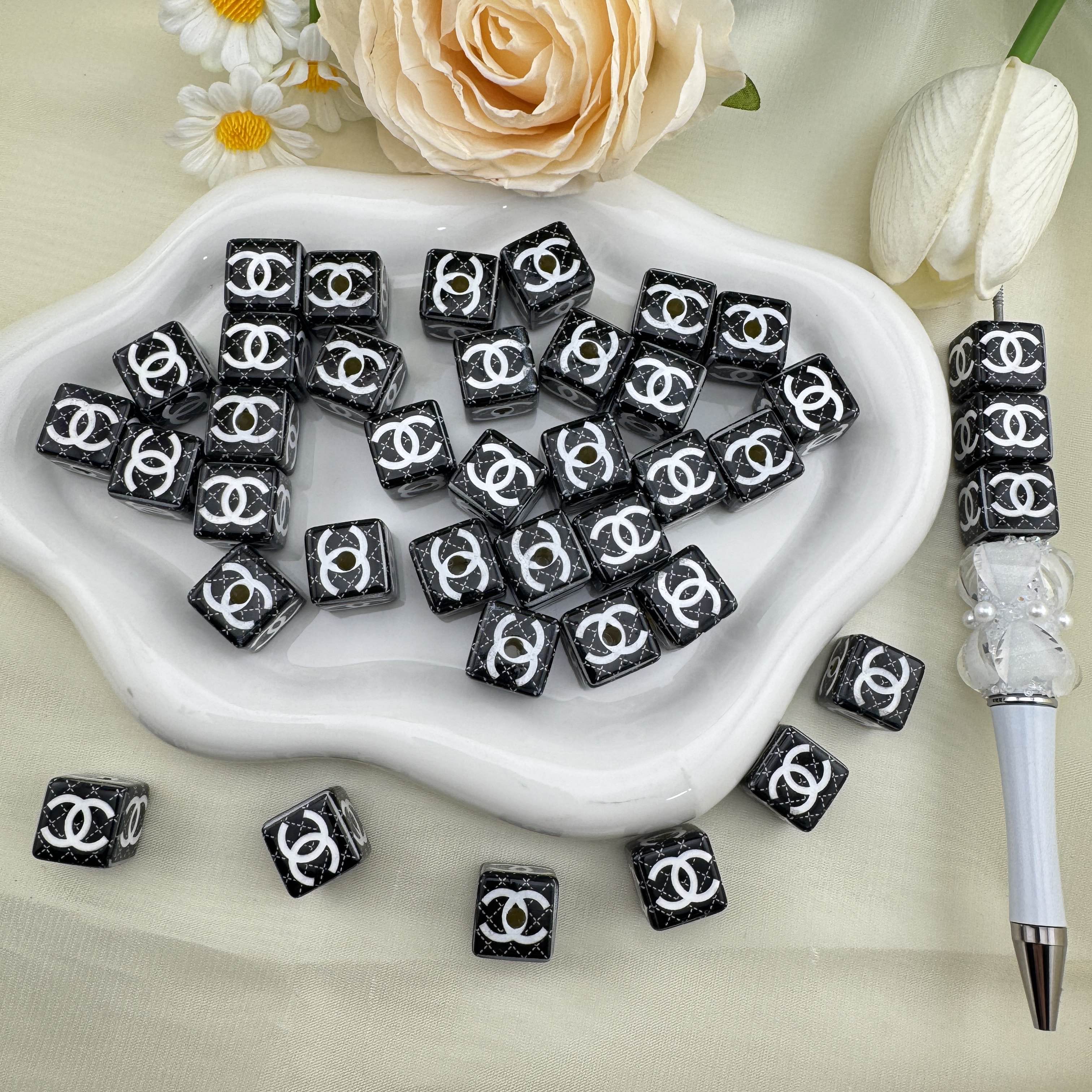 FS6424-16mm Cube Acrylic Beads Zoe DIY Wholesale