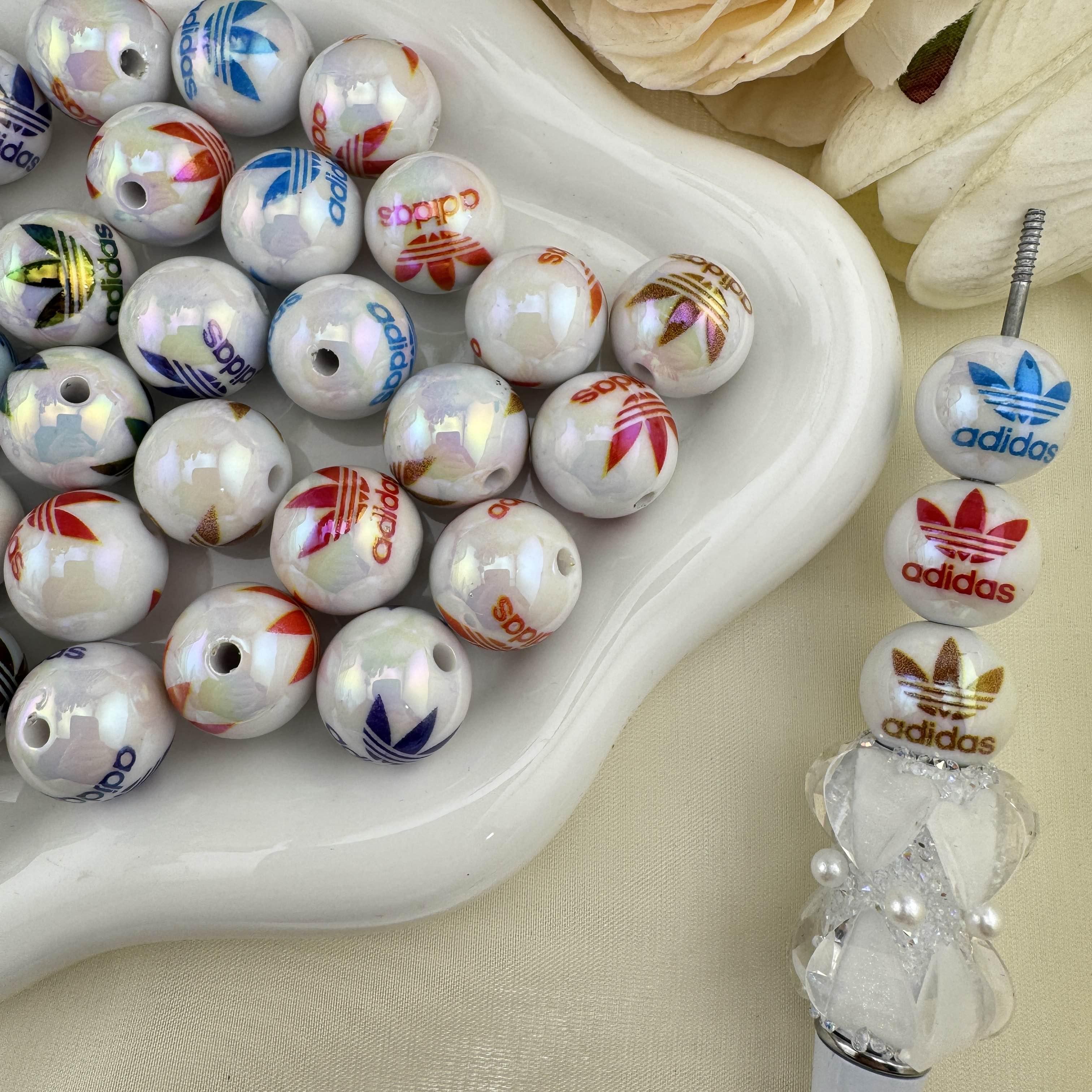 FS6834-Solid White Mixed Color UV Coating Printed Acrylic Beads Zoe DIY Wholesale