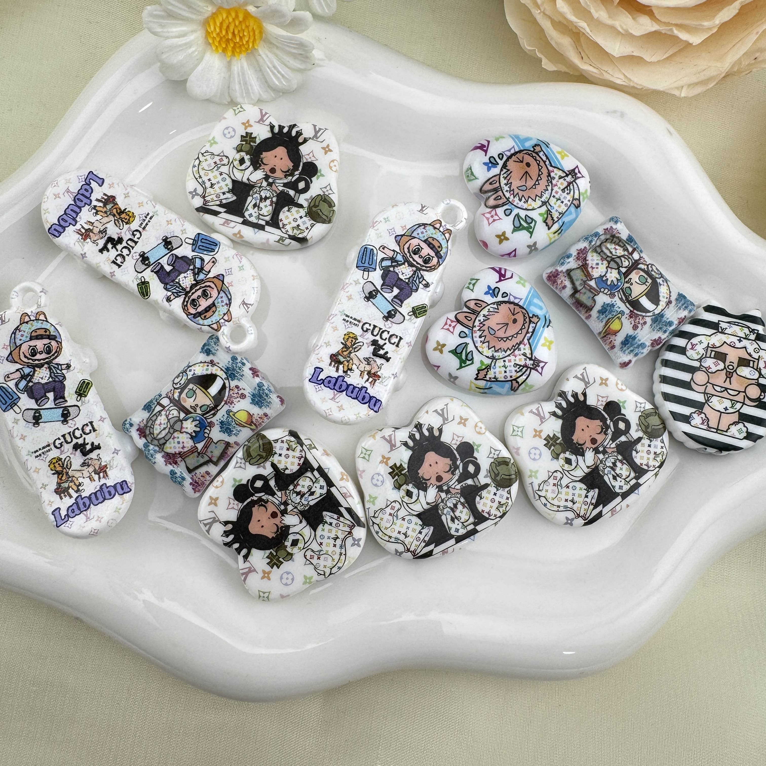 FS6838-Random Mixed Pop Mart Printed Acrylic Beads Zoe DIY Wholesale