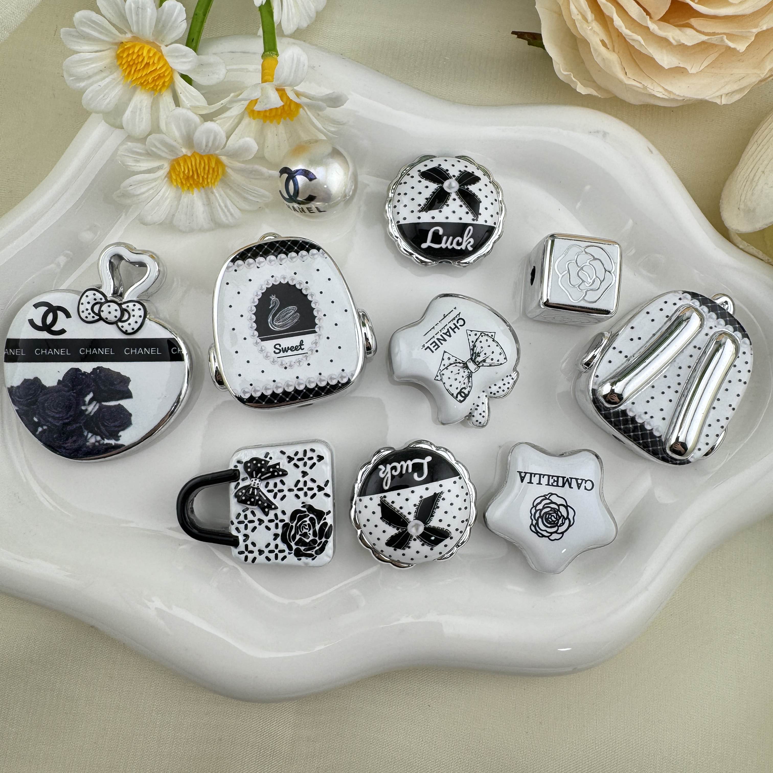 FS6839-Random Mixed Sliver Acrylic Beads Zoe DIY Wholesale