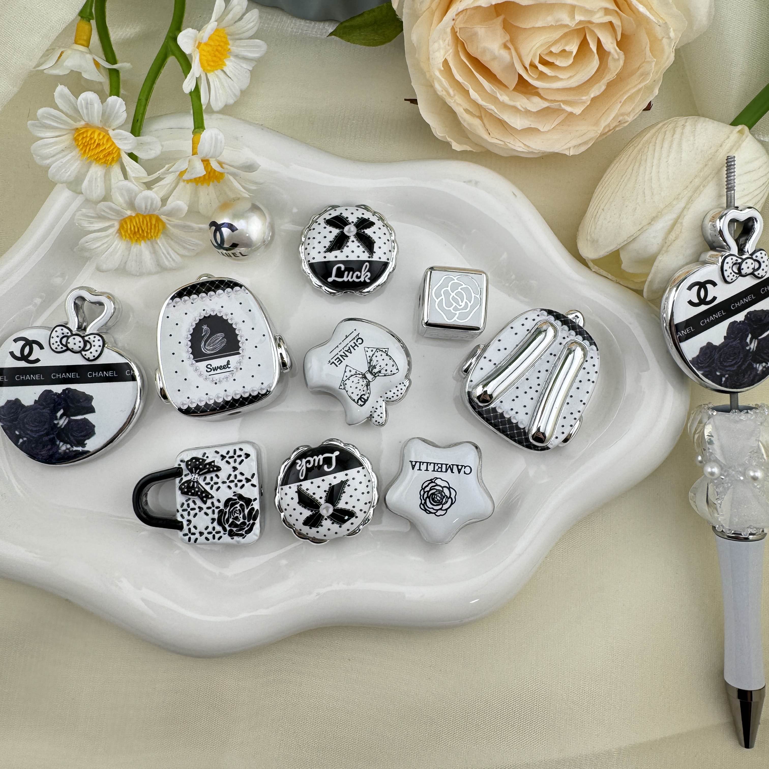 FS6839-Random Mixed Sliver Acrylic Beads Zoe DIY Wholesale