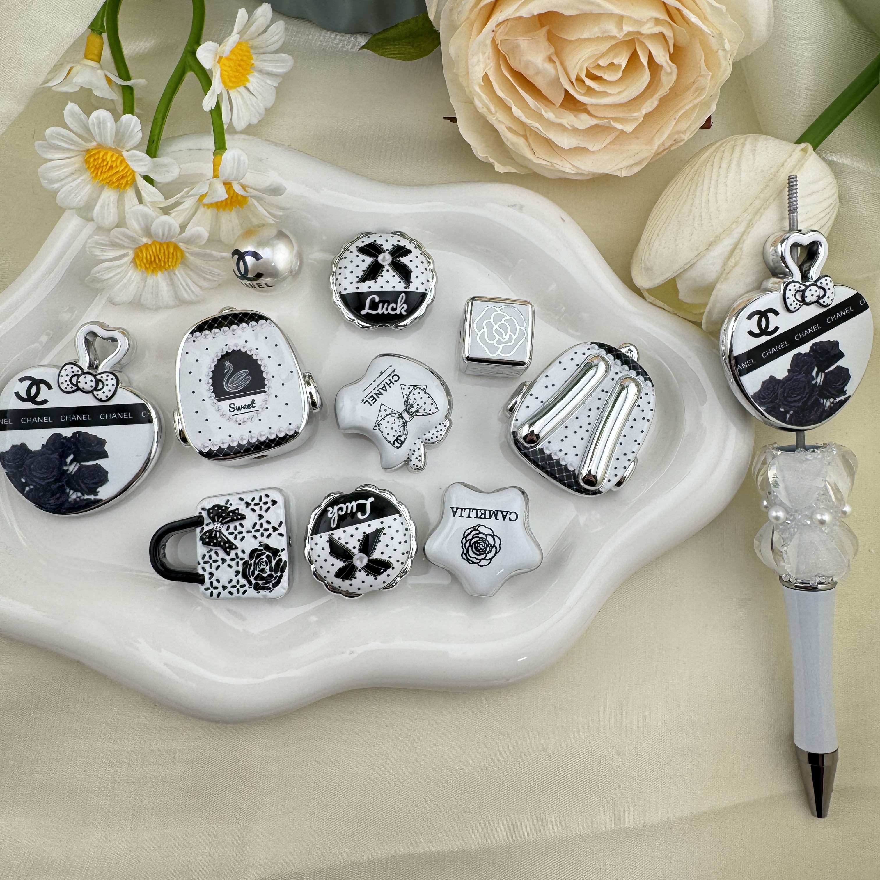 FS6839-Random Mixed Sliver Acrylic Beads Zoe DIY Wholesale