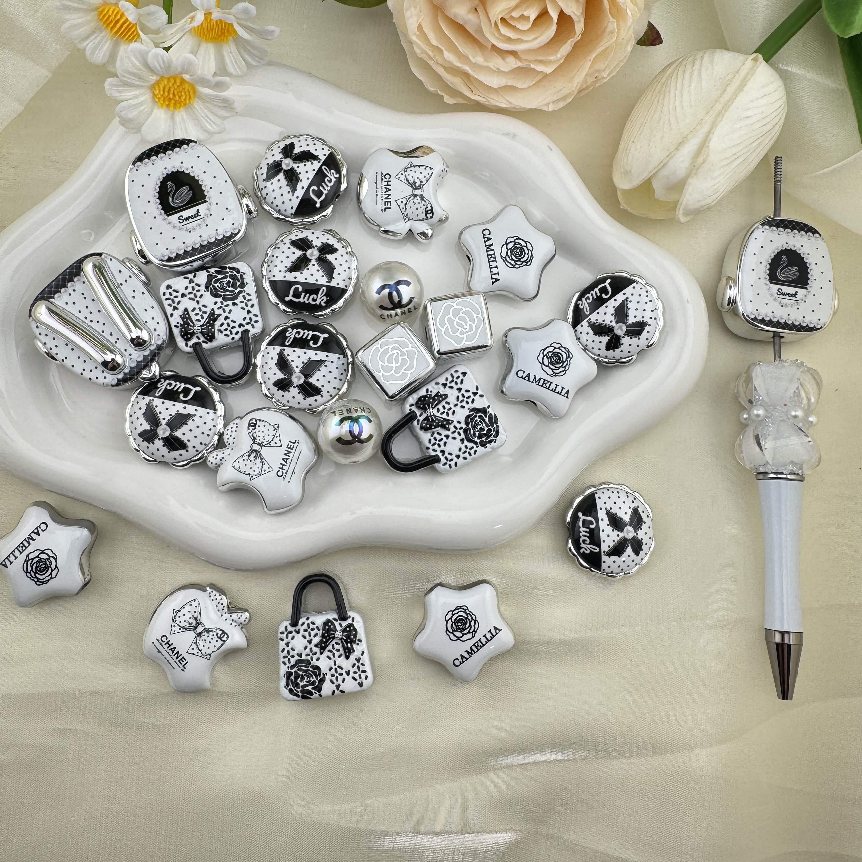 FS6839-Random Mixed Sliver Acrylic Beads Zoe DIY Wholesale