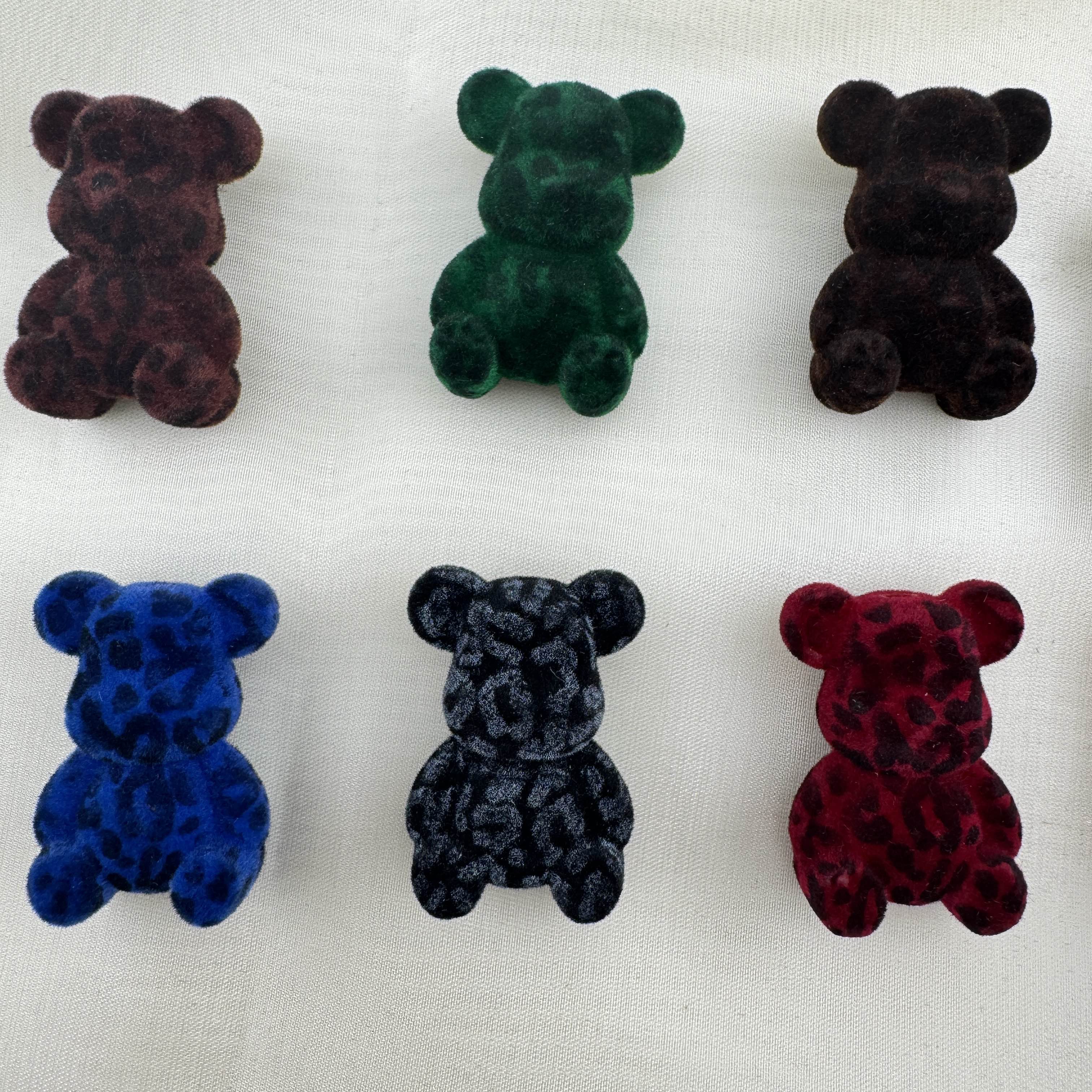 FS6893-About 33×23mm Random Mixed Dark Color Bear Flocked Acrylic Beads for DIY Jewelry Making Bracelet Necklace Crafts Zoe DIY Wholesale