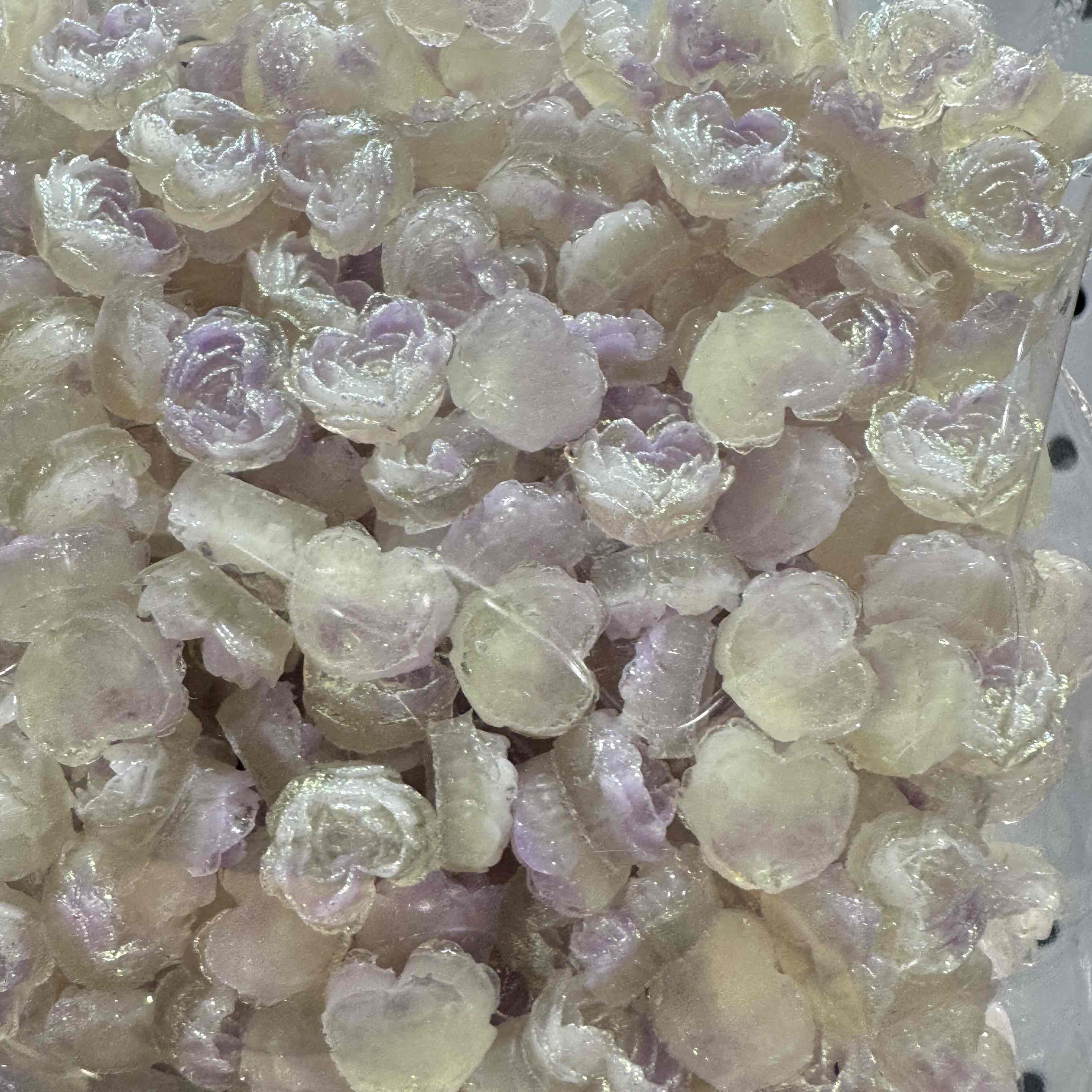 FS6352- About 9×10mm Light - Color Luminous Heart Soft Flower Charms For DIY project Zoe's DIY Shop