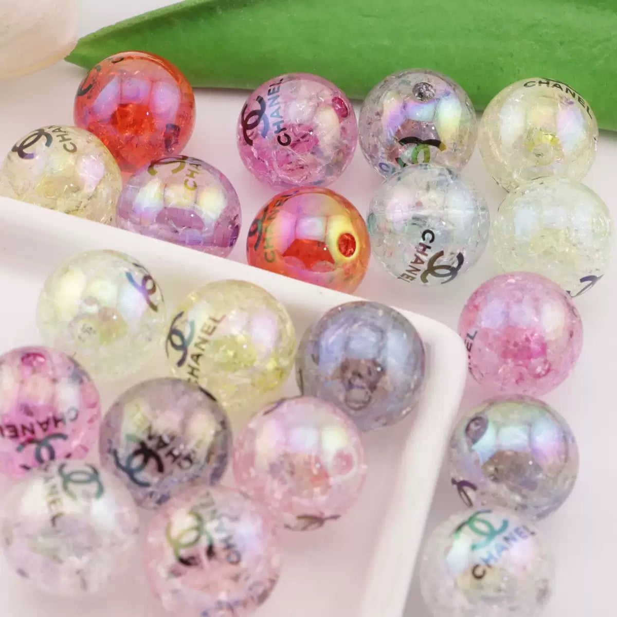 FS6330-About 16mm Mixed Printed Cracked Acrylic Beads