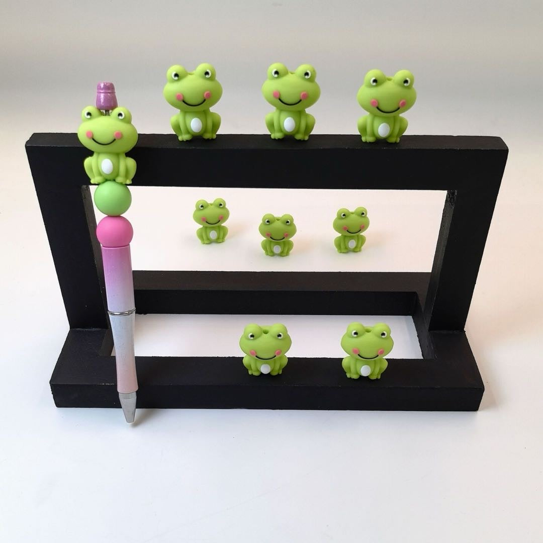 FS1624-3D Frog Silicone Focal Beads