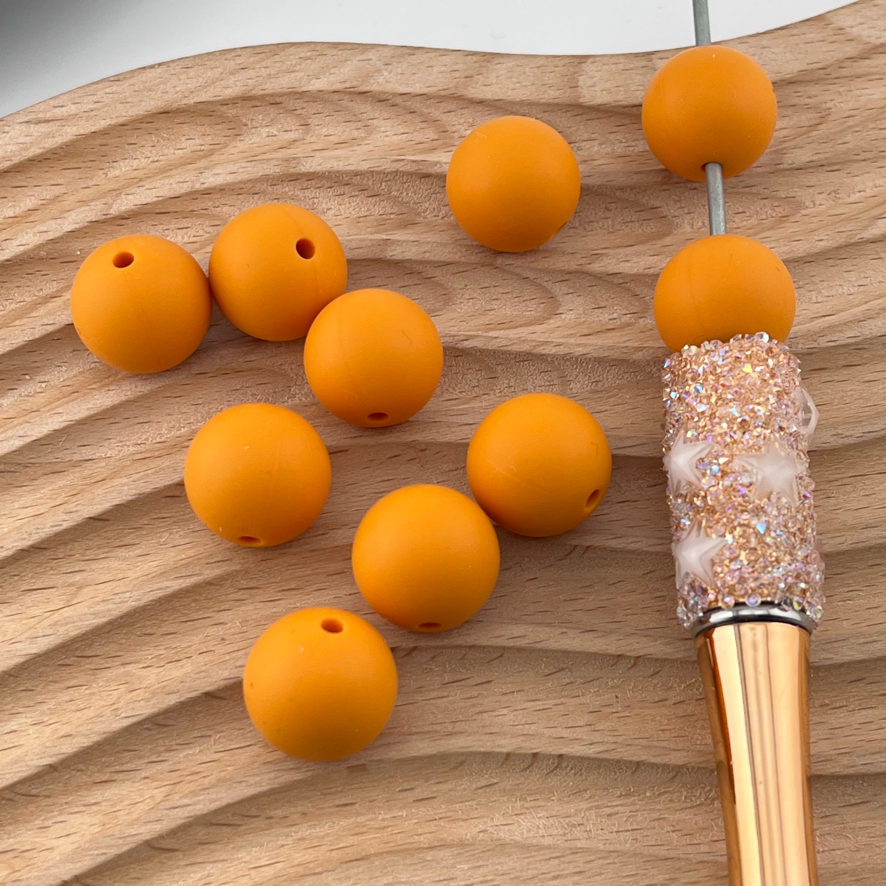 FS3004-15mm Soild Color Orange #8 Silicone Beads