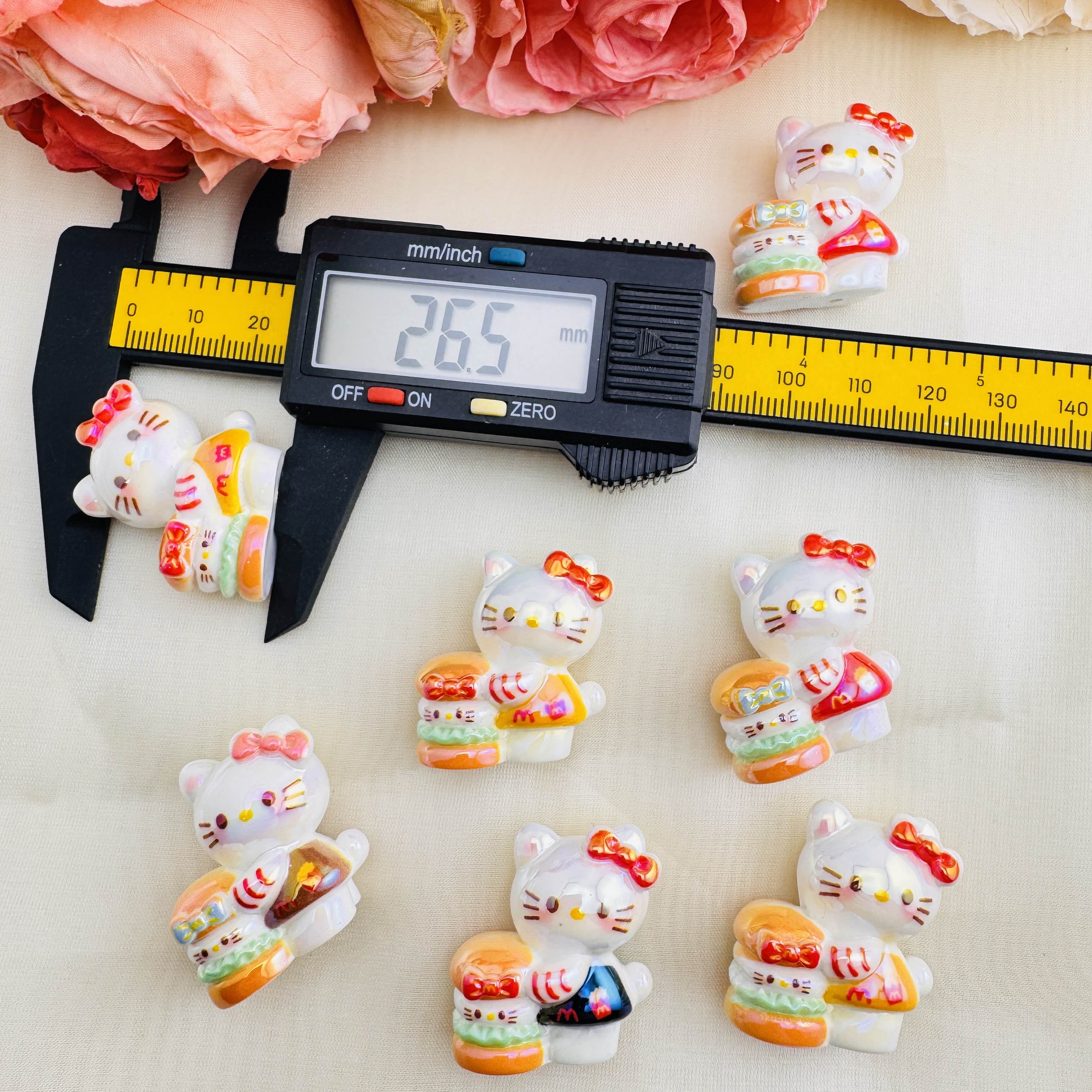 FS10393-About 26×28mm HK Hamburger Resin Beads - Zoe DIY Wholesale