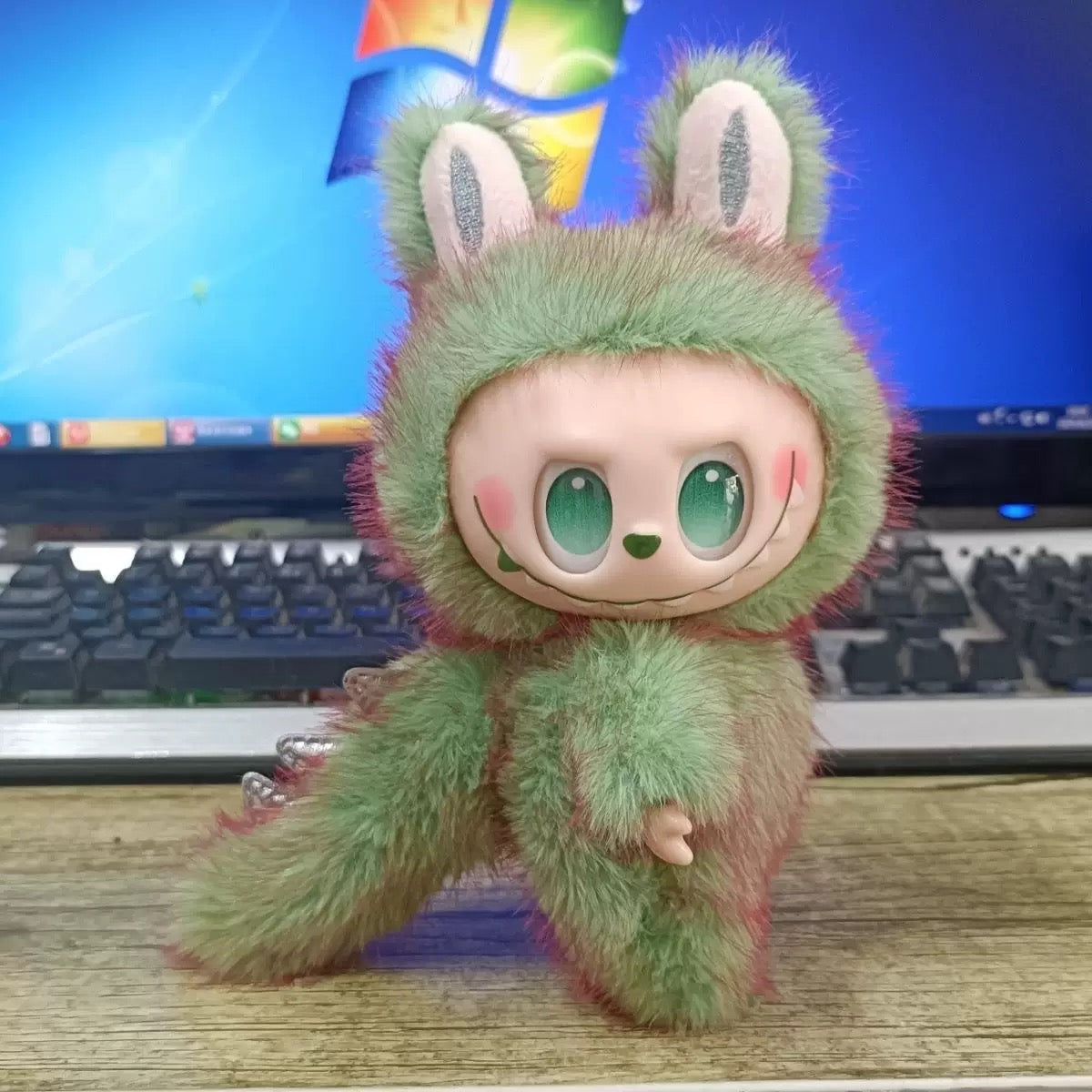 FS6251-Green Labubu Zoe's DIY Shop