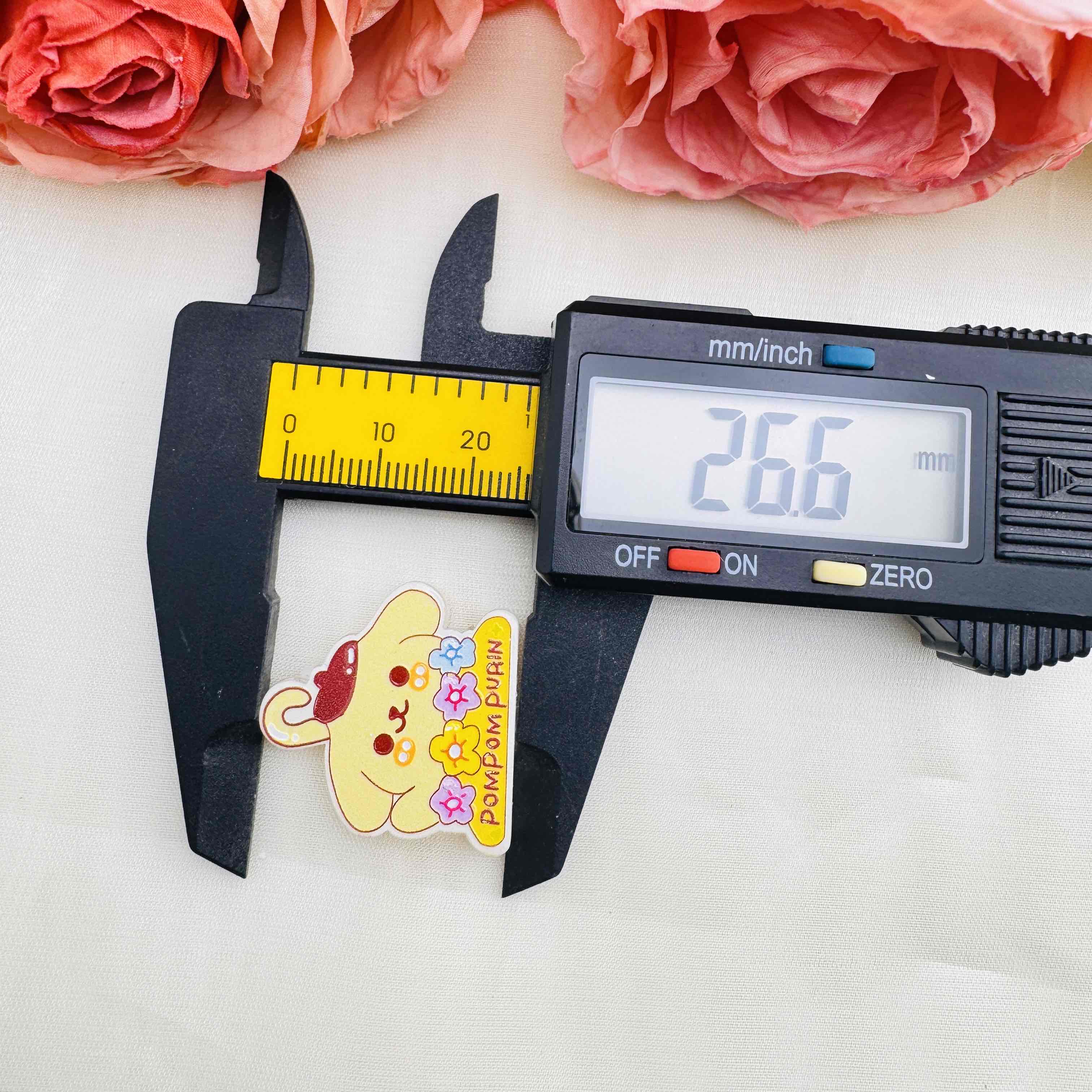 FS10514-Random Mixed Sanrio Acrylic Beads Fit For Beadable Pens Jewelry Making Keychain Making