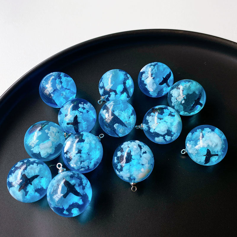 FS1697-20MM Size Glowing Cloud Bird Resin Beads Charms