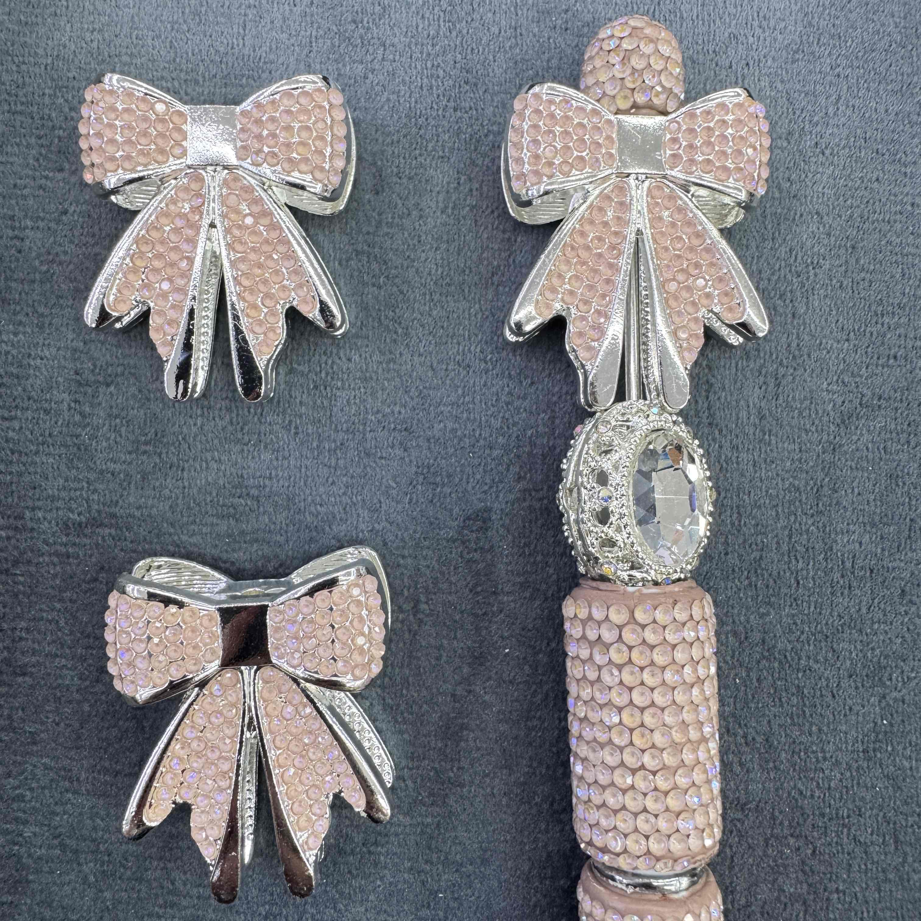 FS20629-Rhinestone Bow Metal Beads