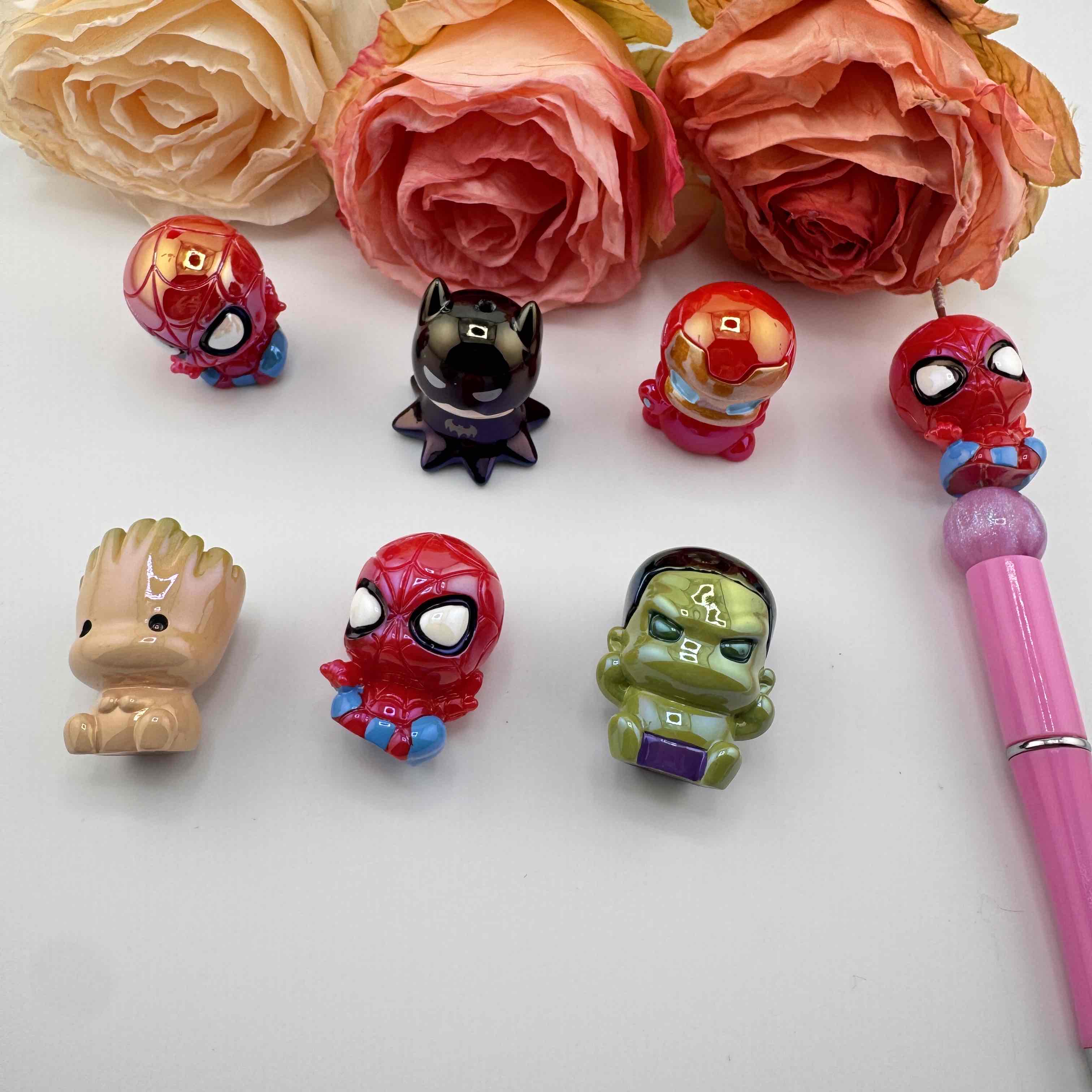 FS10895-Random Mixed UV Coating Super Hero Resin Beads Fit For Beadable Pens
